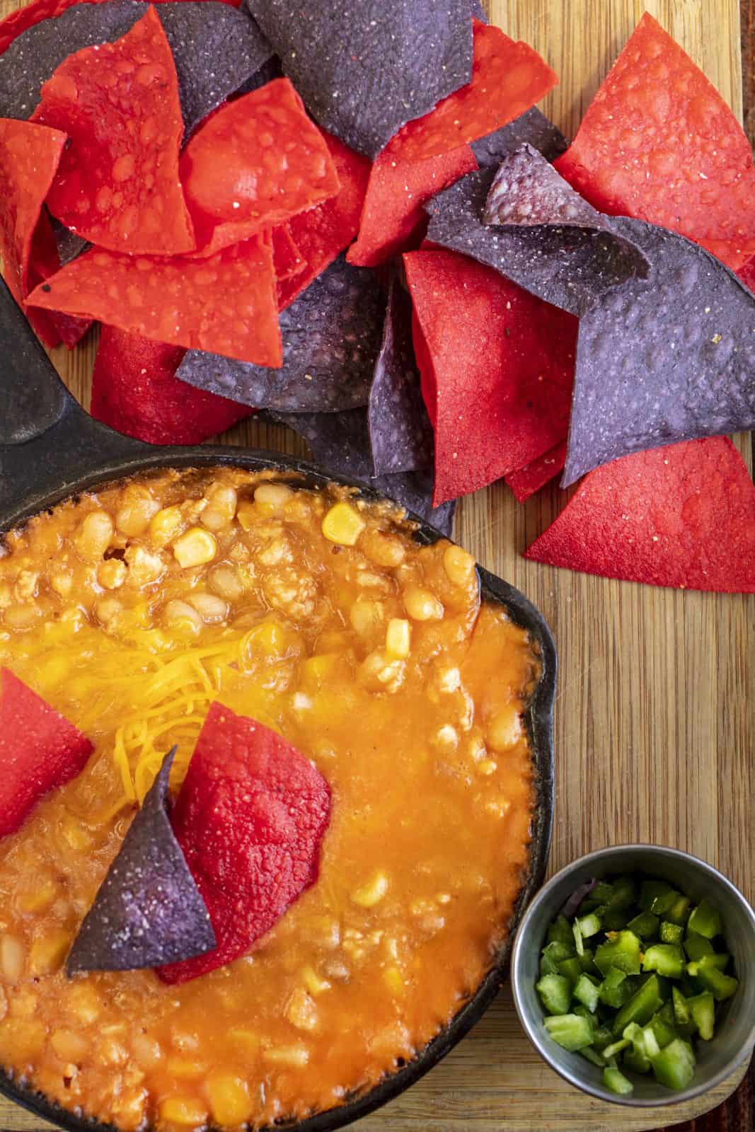 20 Crock Pot Appetizers for Easy Parties 32 Chicken enchilada dip
