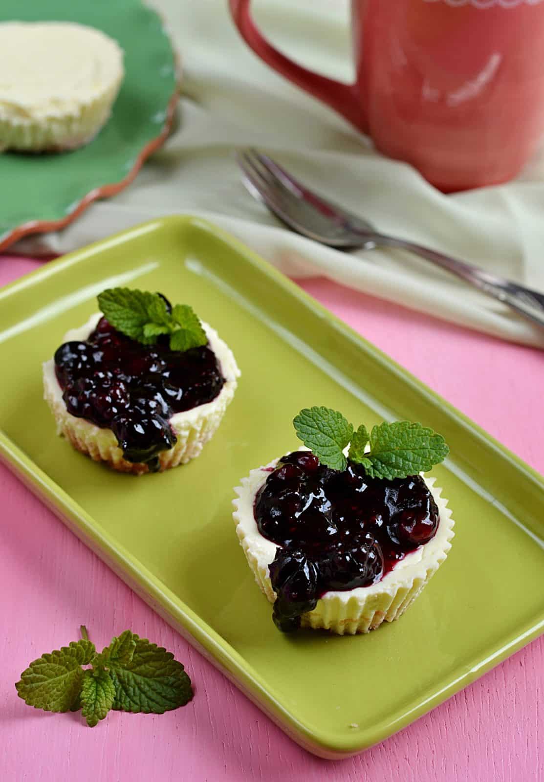 24 Baked Cheesecake Recipes for Any Occasion 48 New york cheesecake