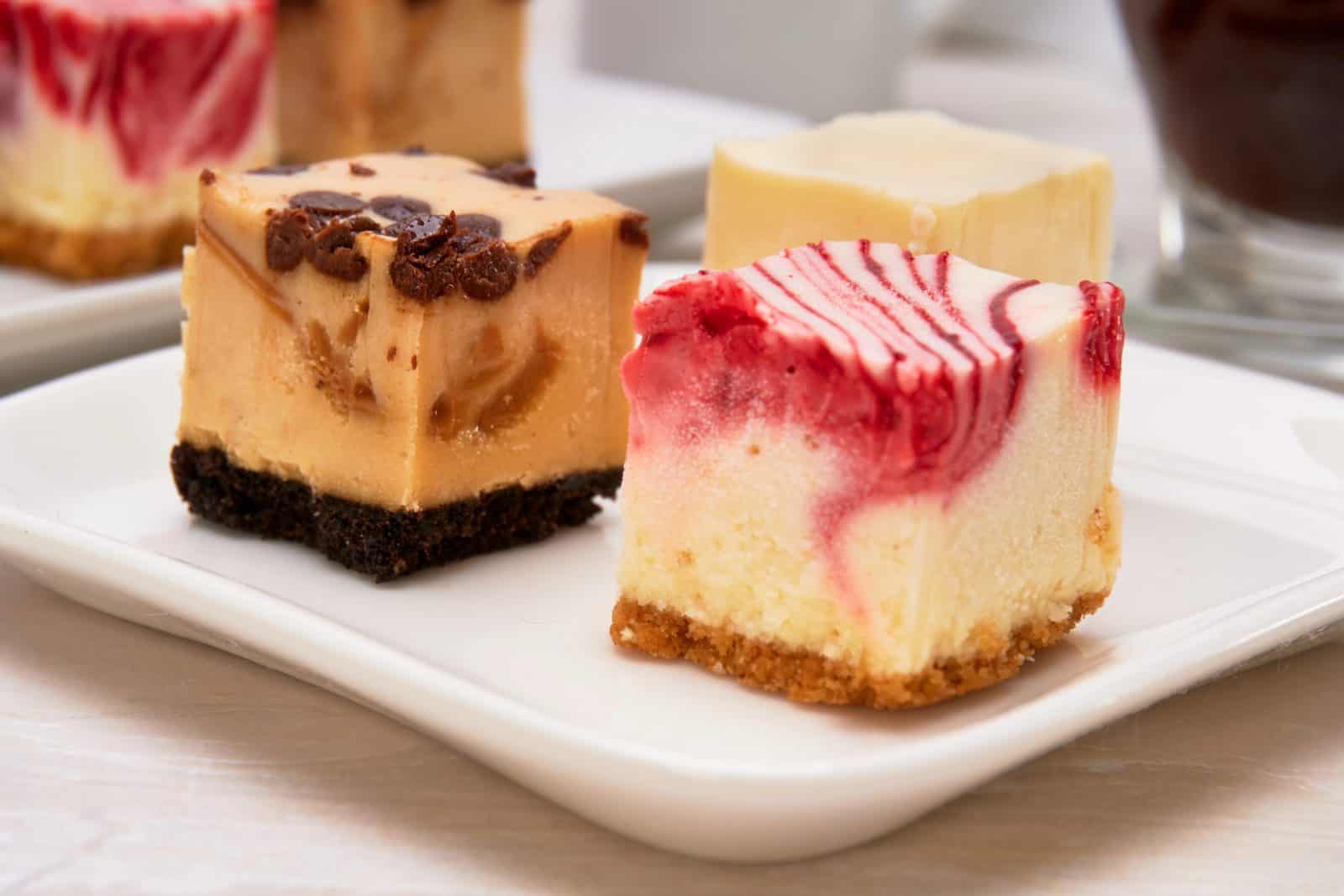 22 Mini Cheesecake Recipes for Parties 16 Cheesecake bite