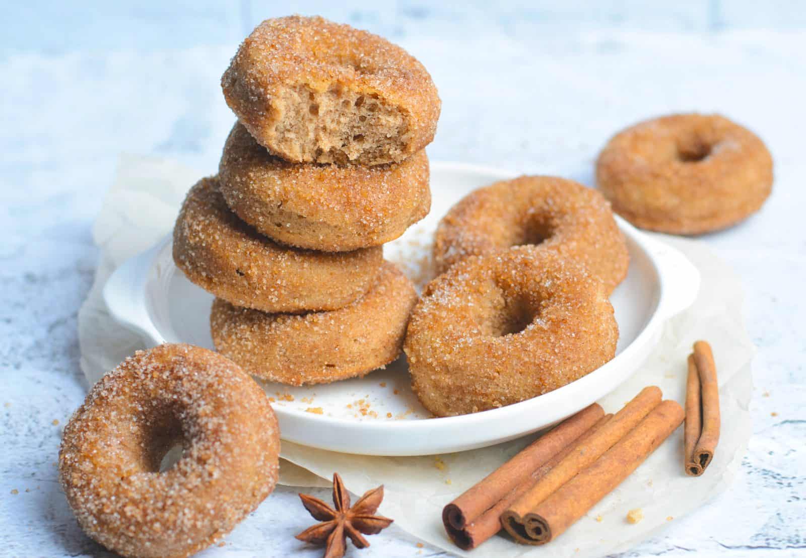 30 Apple Dessert Recipes That Look Fancy With Zero Effort 8 Apple cinnamon donut