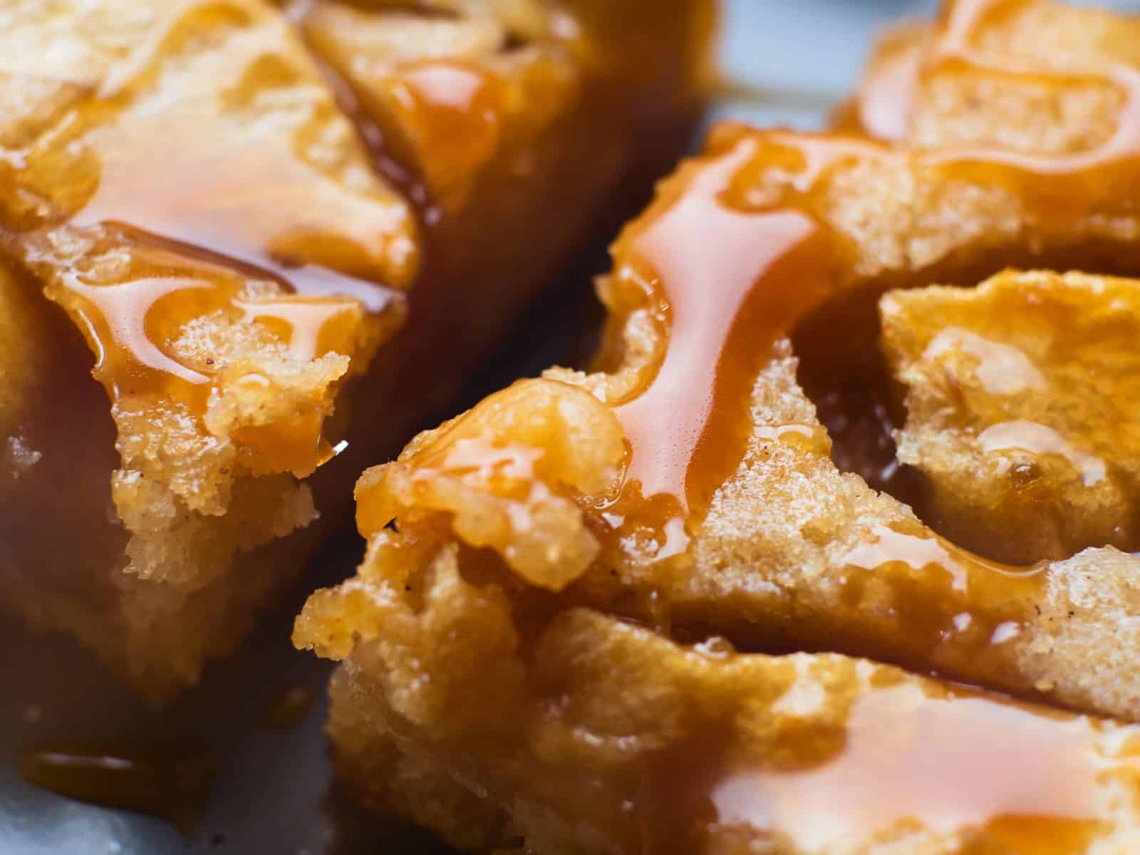 30 Apple Dessert Recipes That Look Fancy With Zero Effort 18 Browned butter apple blondy