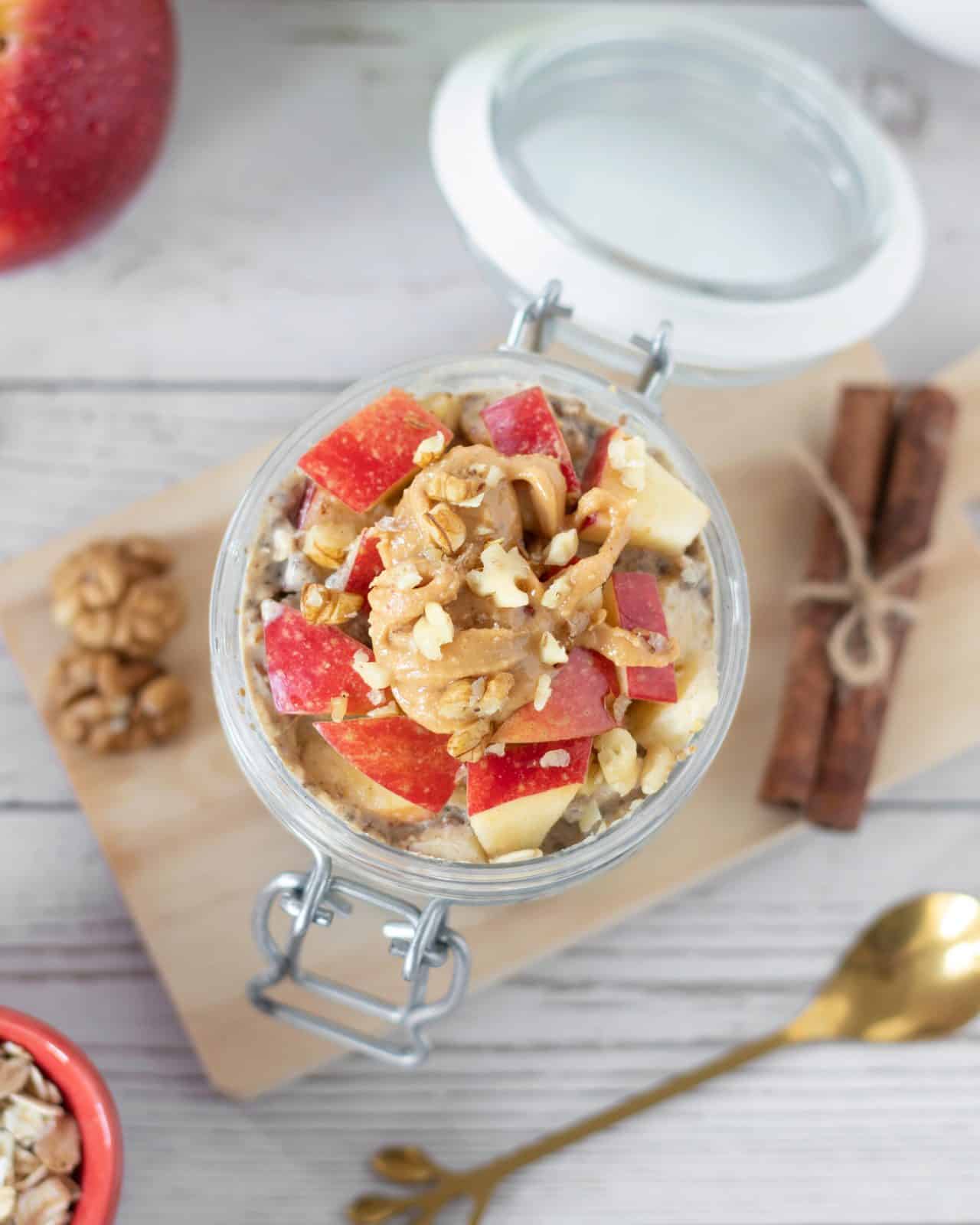 These 23 Overnight Oats Recipes Will Transform Your Morning Routine 16 Spiced chai oats