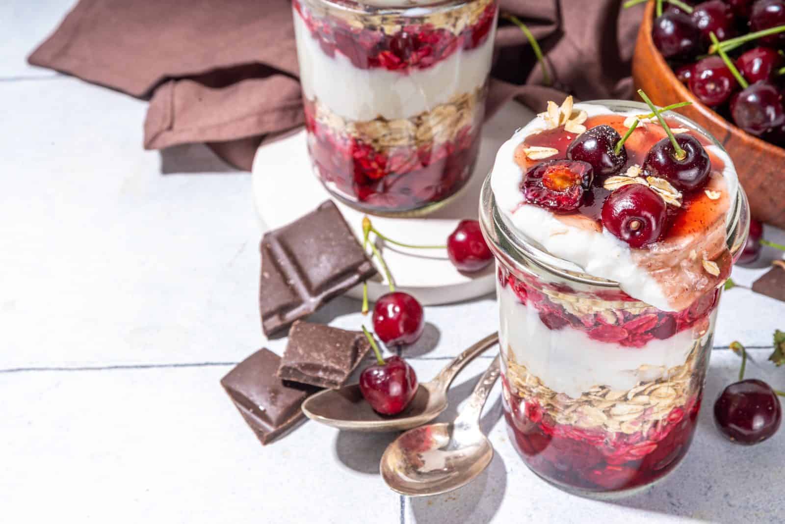These 23 Overnight Oats Recipes Will Transform Your Morning Routine 20 Cherry almond oats