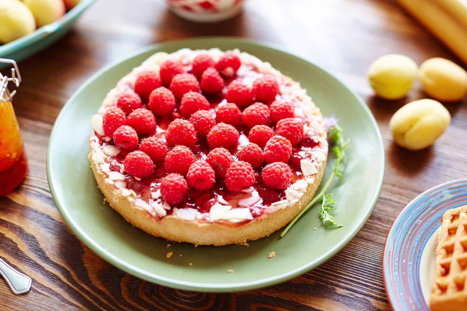 Berry almond bakewell