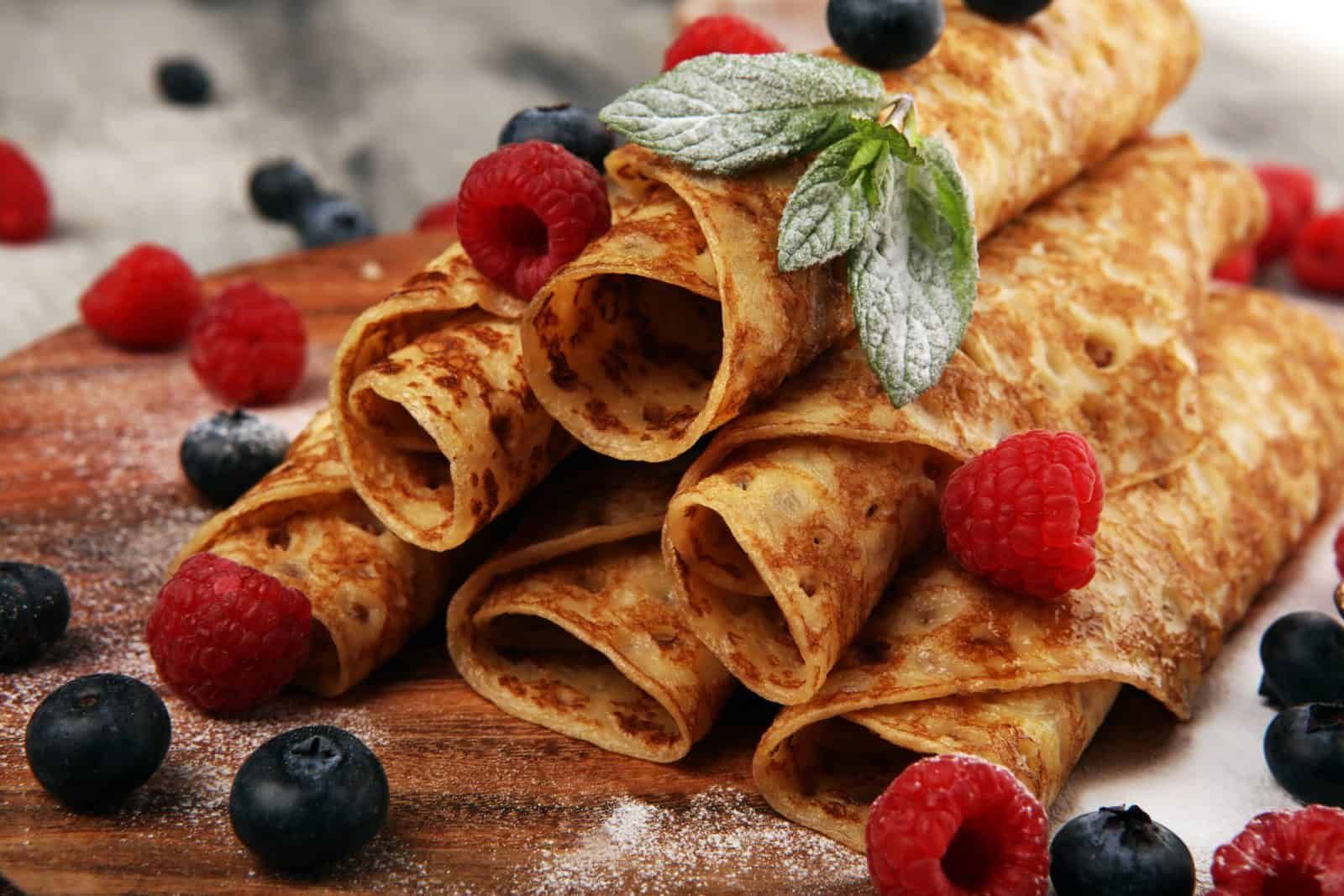 Almond coconut berry crepe