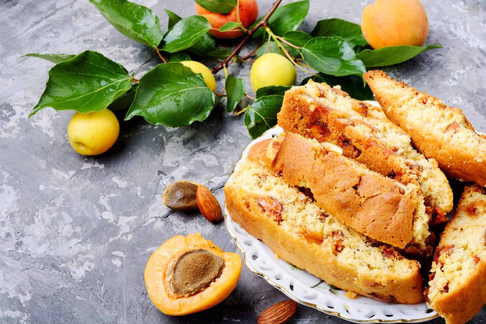 Almond apricot biscotti