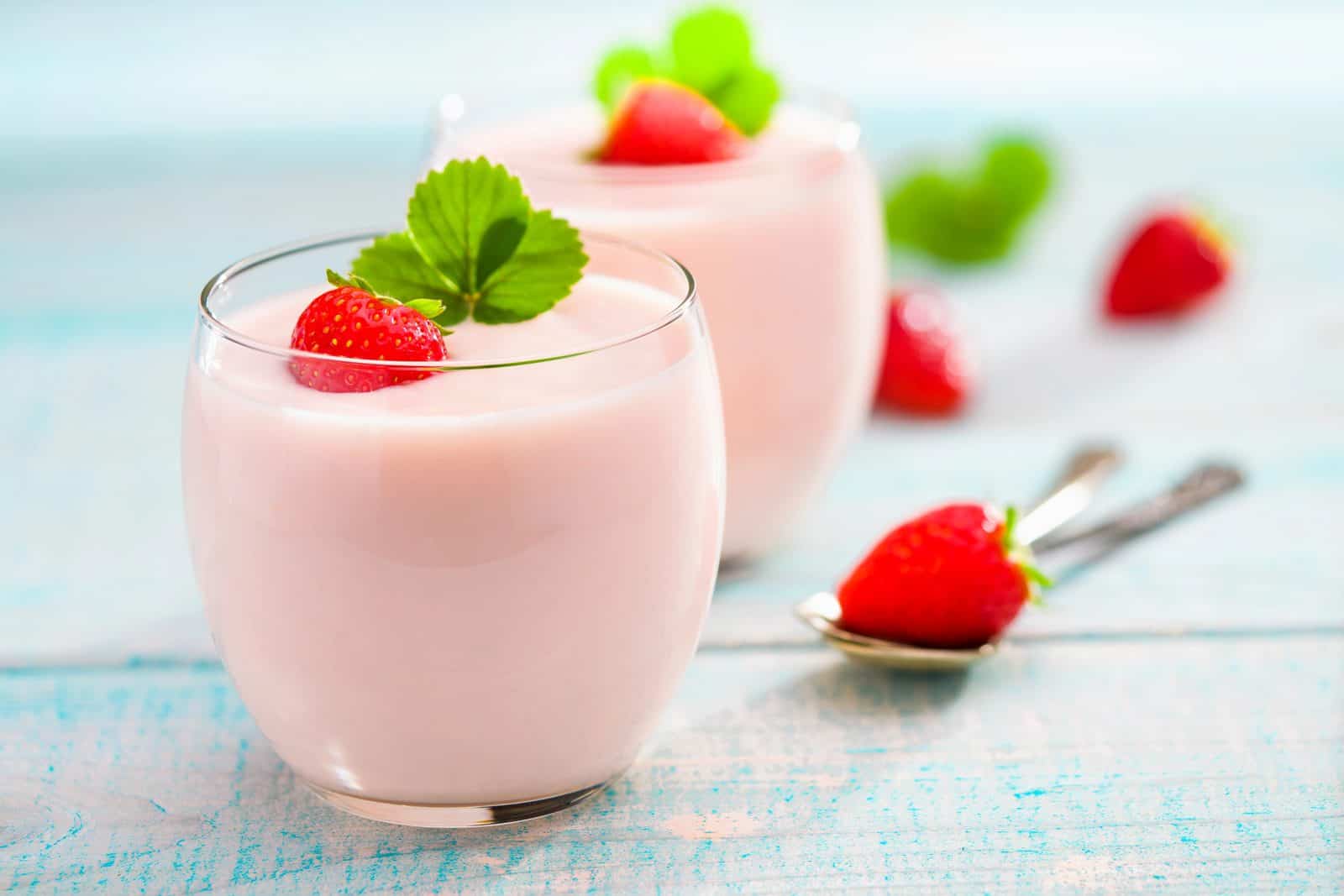 Strawberry yogurt whip