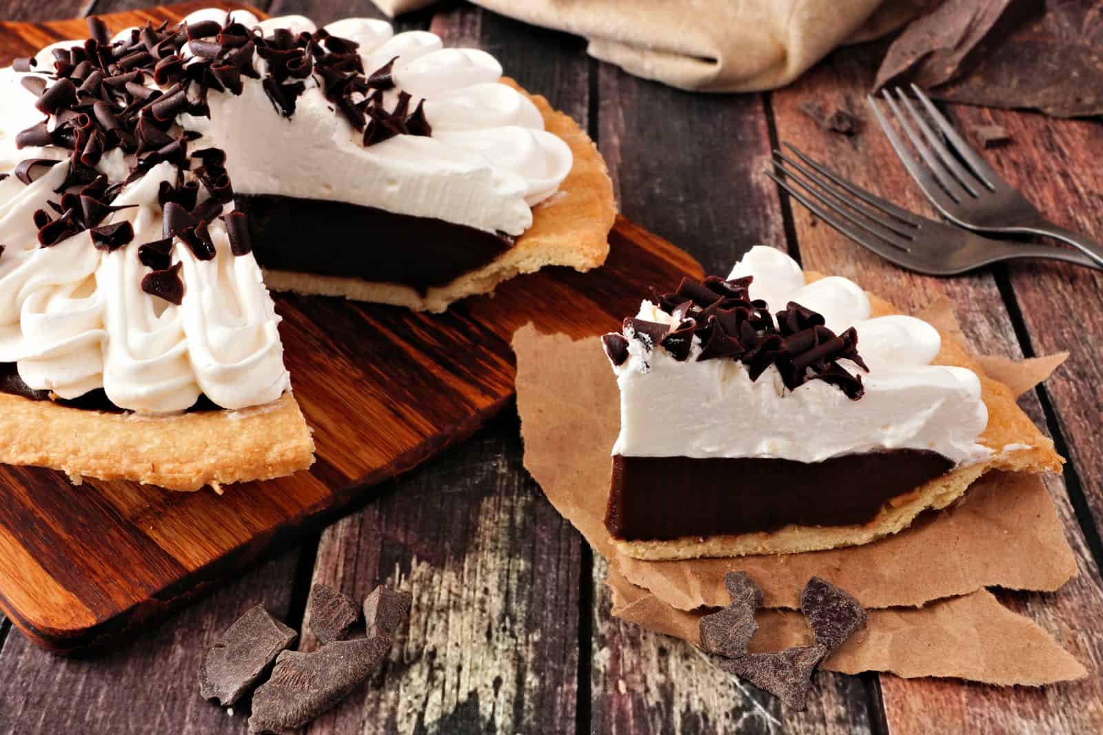 22 Recipes That Start With Brownie Mix 28 Brownie mix chocolate pie crust
