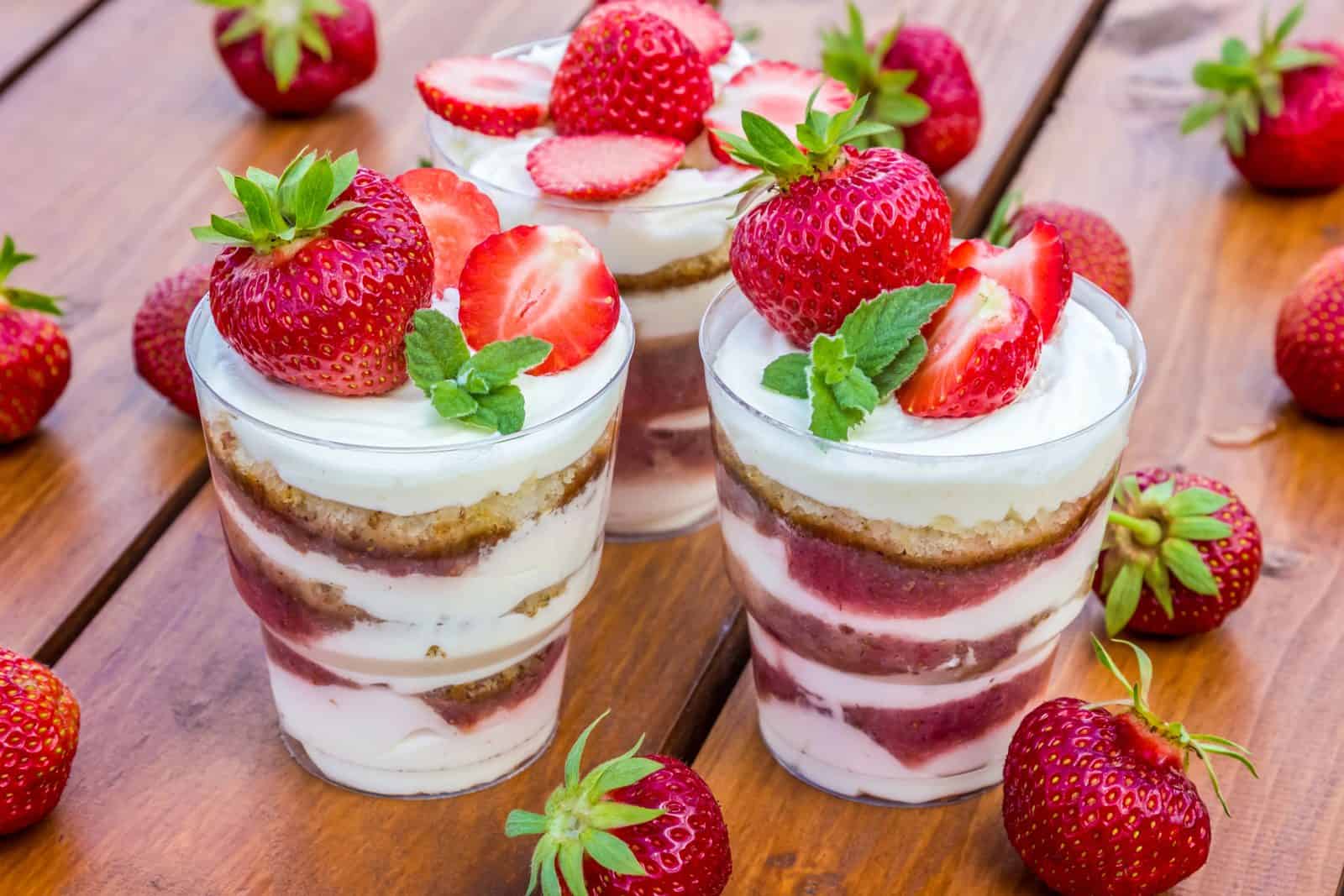 Strawberry shortcake cup