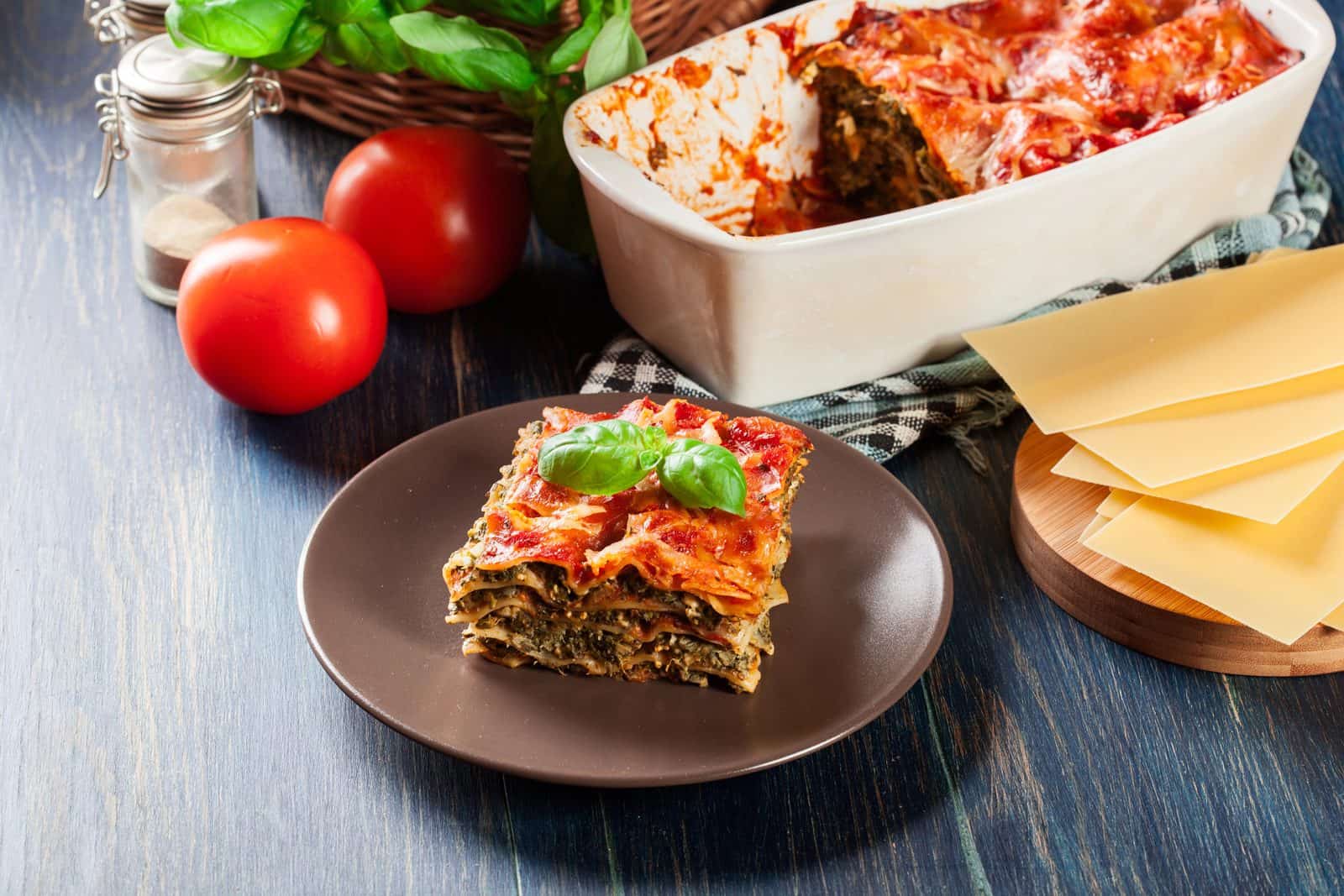 20 Easy Lasagna Recipes for Feeding a Crowd 6 Spinach lasagna