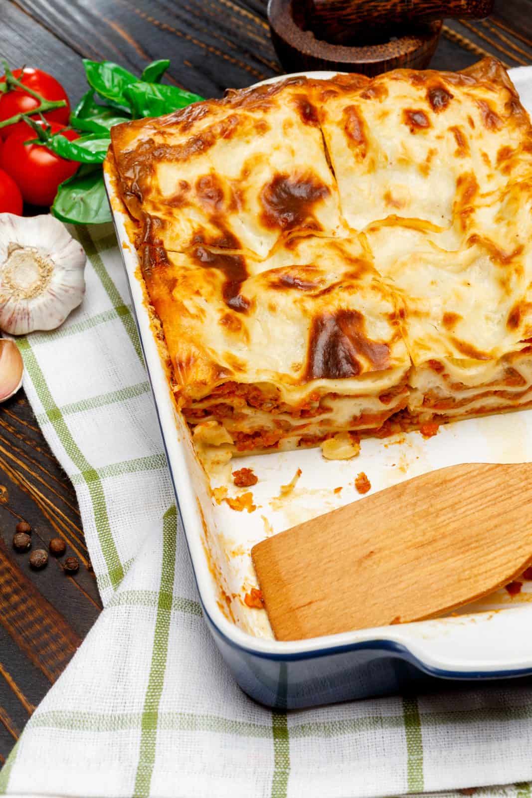 20 Easy Lasagna Recipes for Feeding a Crowd 10 Beef cottage cheese lasagna