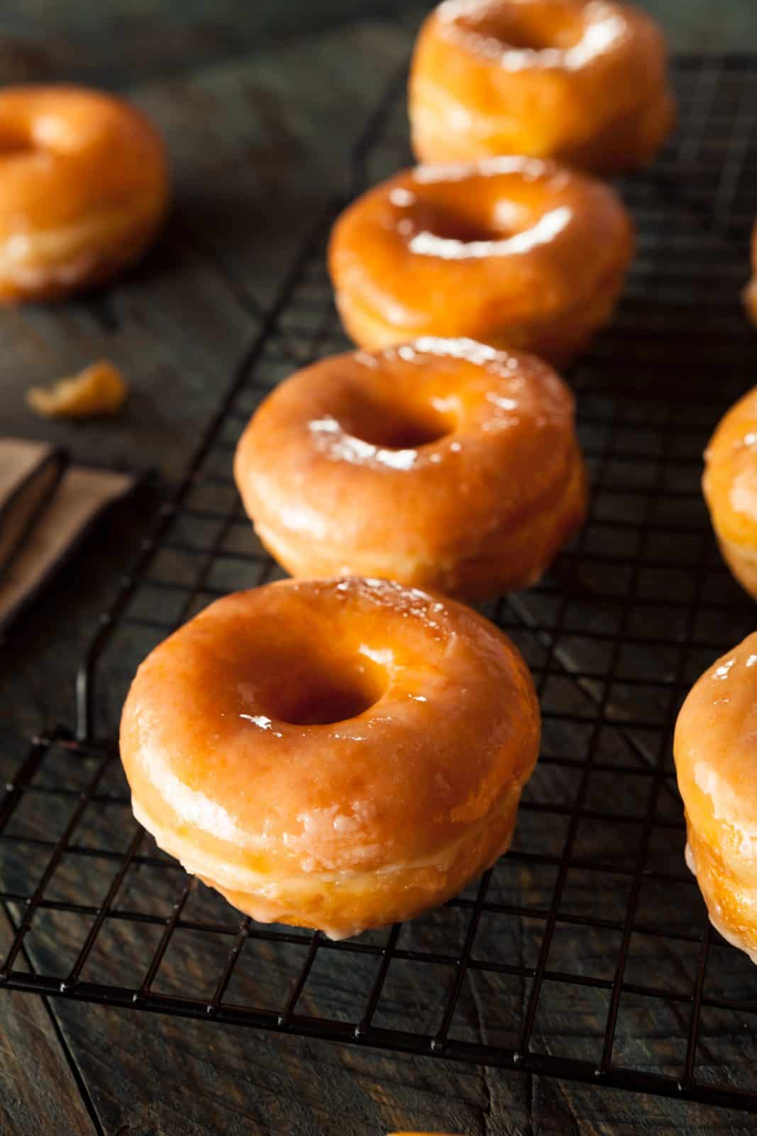 Copycat Breakfast Recipes for Slow Weekends 10 Dunkin glazed donut