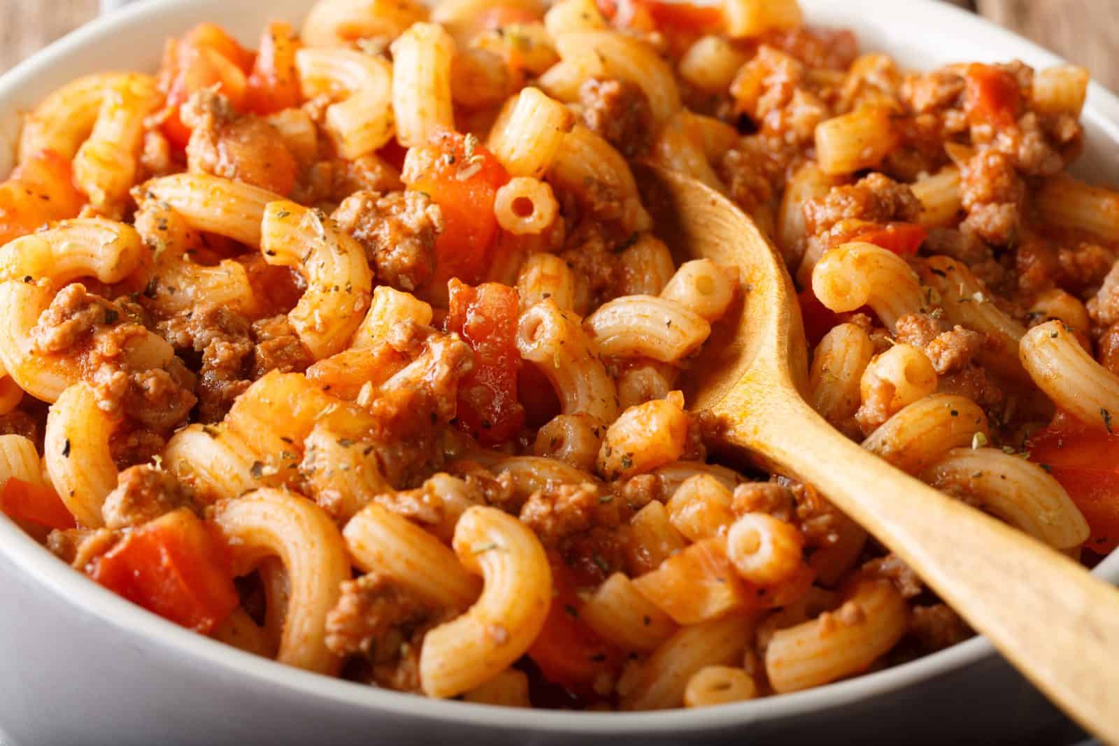 12 One-Pot Pasta Dinners for Busy Weeknights (No Draining Required) 30 American goulash