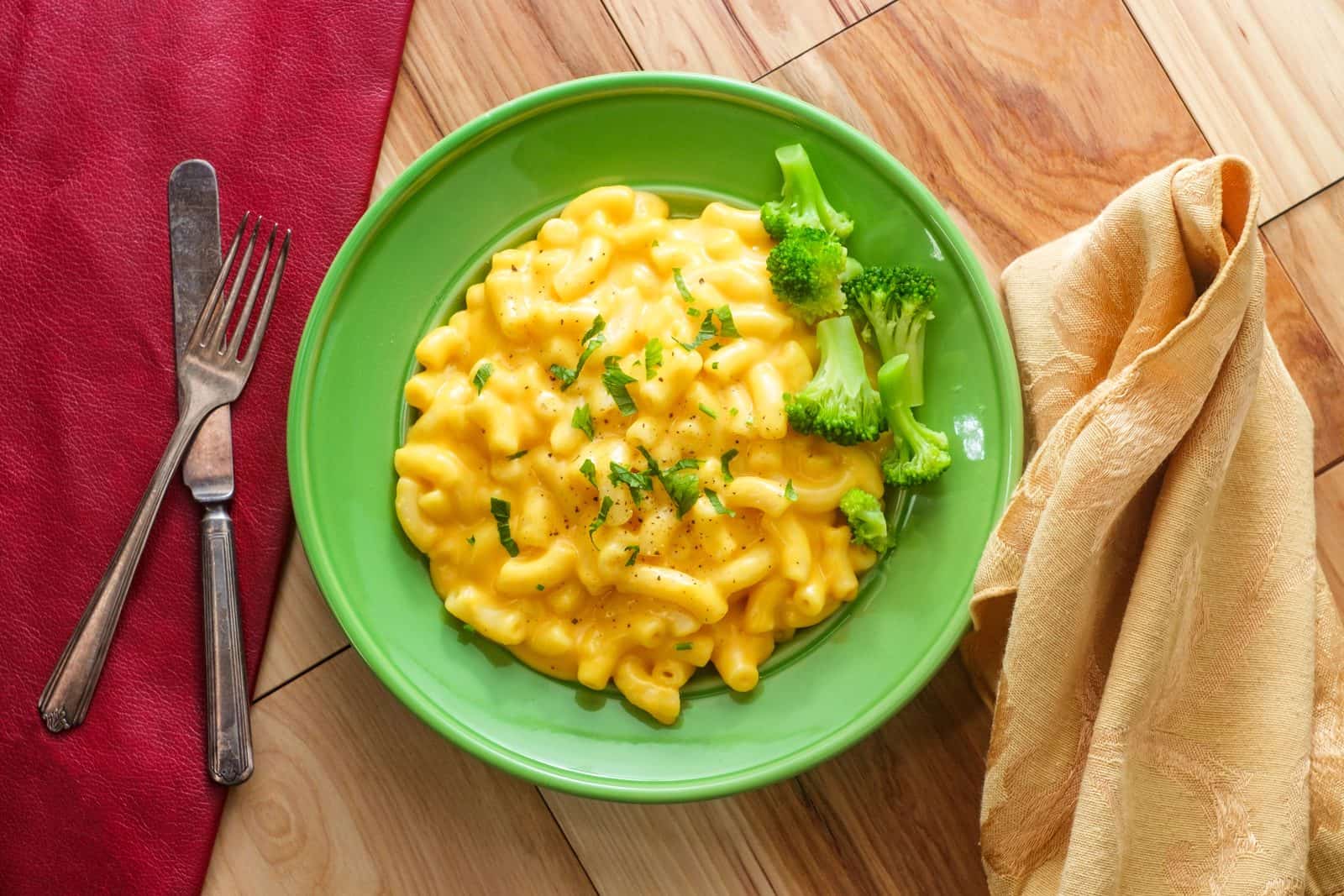 12 One-Pot Pasta Dinners for Busy Weeknights (No Draining Required) 34 Veggie mac and cheese
