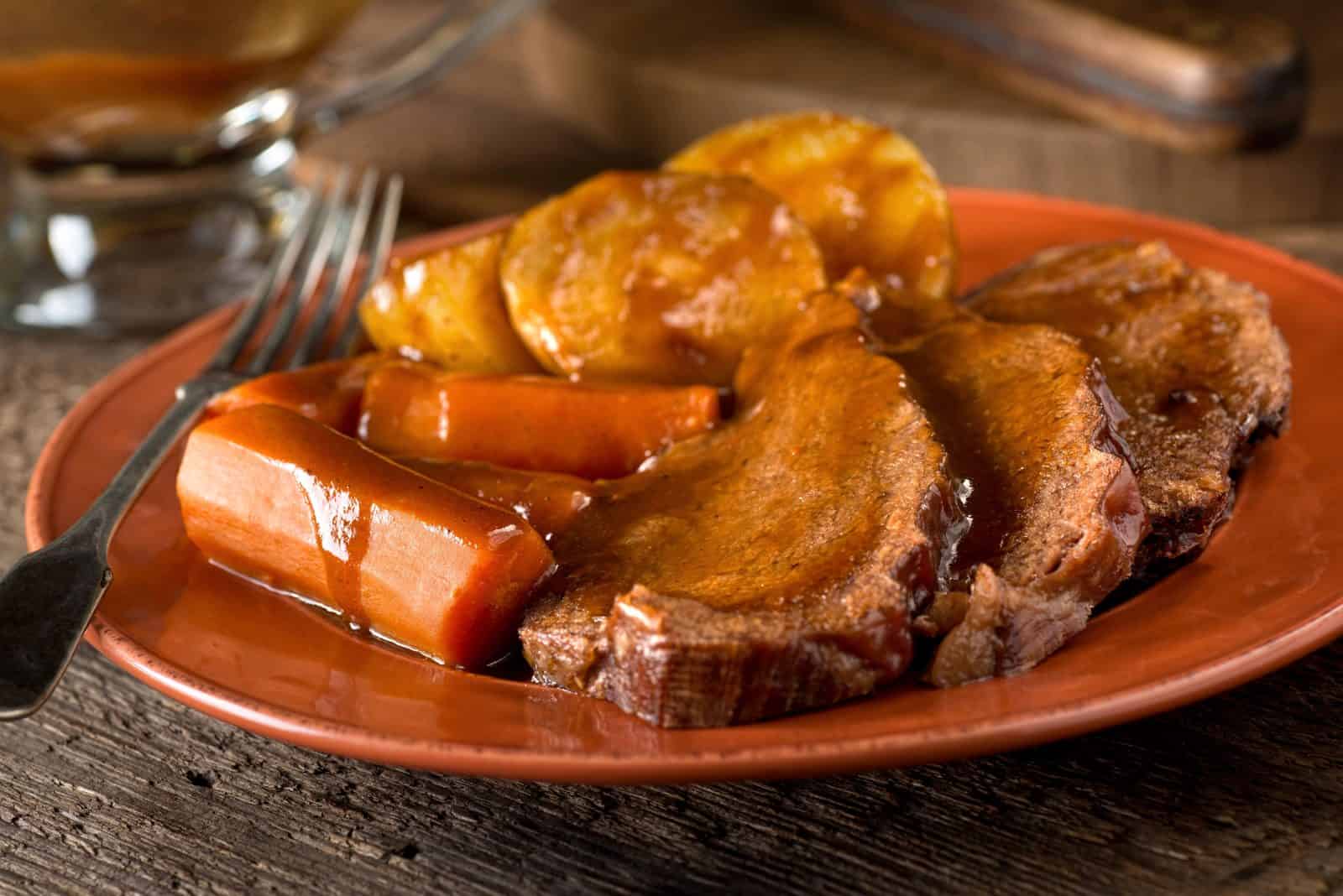 20 Easy Slow Cooker Pot Roast Recipes for Busy Moms 48 Worcestershire beef roast