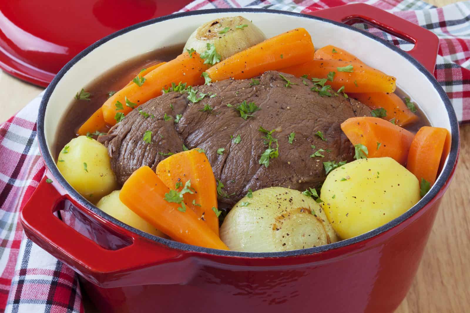 20 Easy Slow Cooker Pot Roast Recipes for Busy Moms 58 Baby potato roast