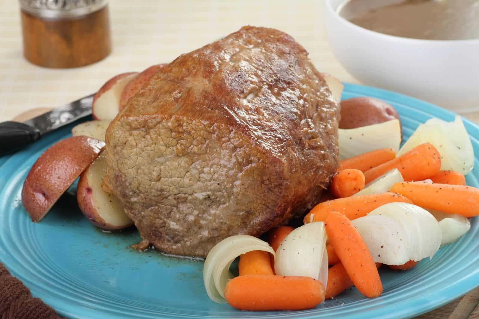 20 Easy Slow Cooker Pot Roast Recipes for Busy Moms 64 Vegetable medley roast