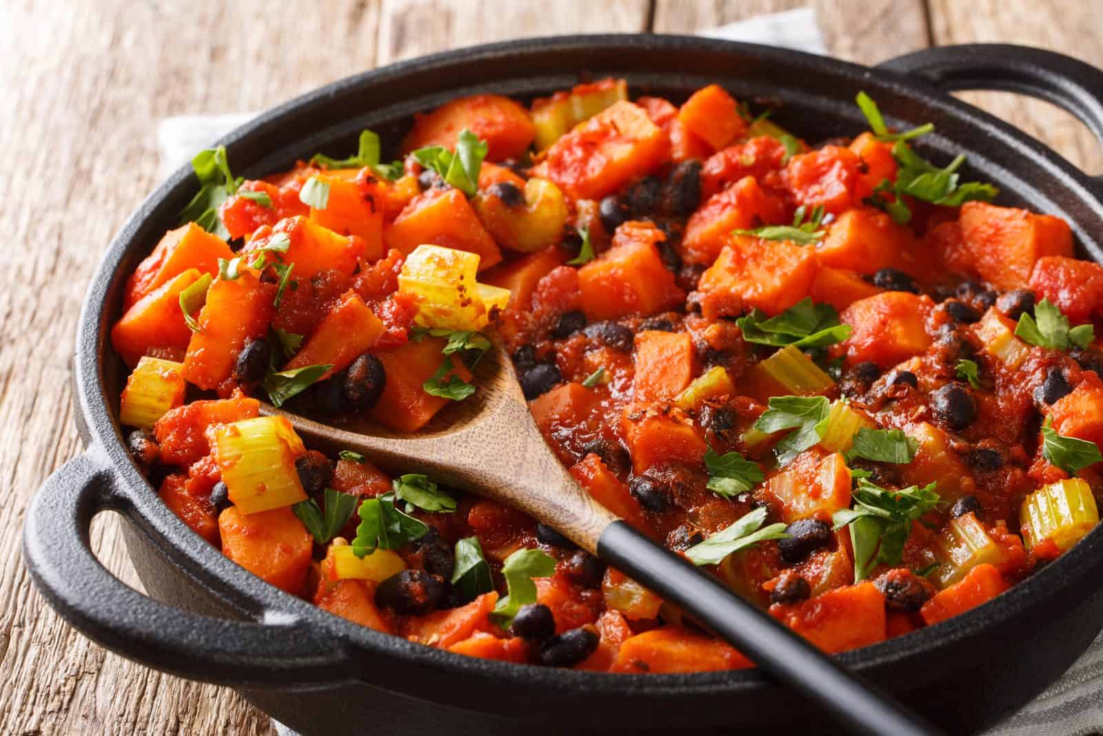 Sweet potato and black bean chili