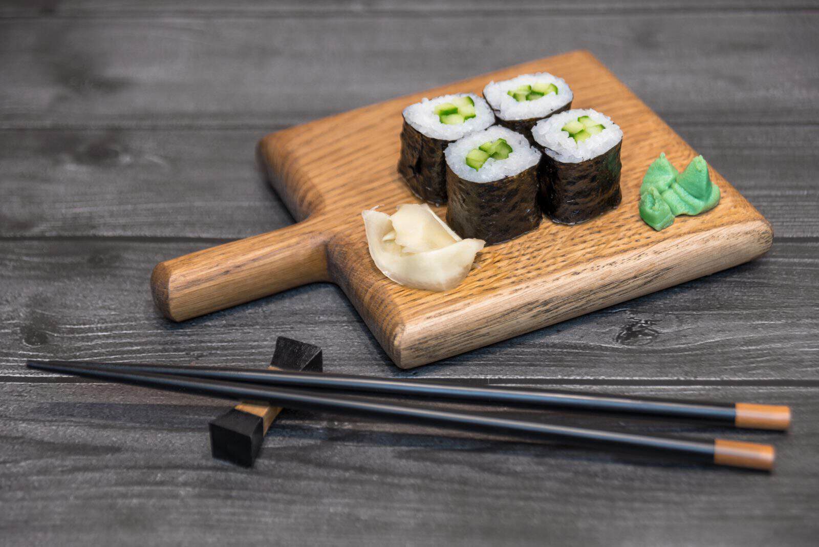 Cucumber and avocado sushi roll