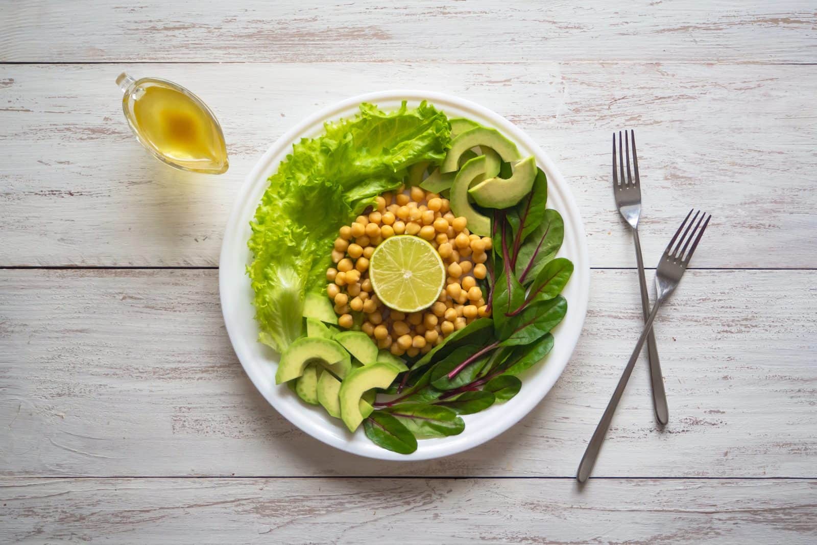 Chickpea and avocado salad