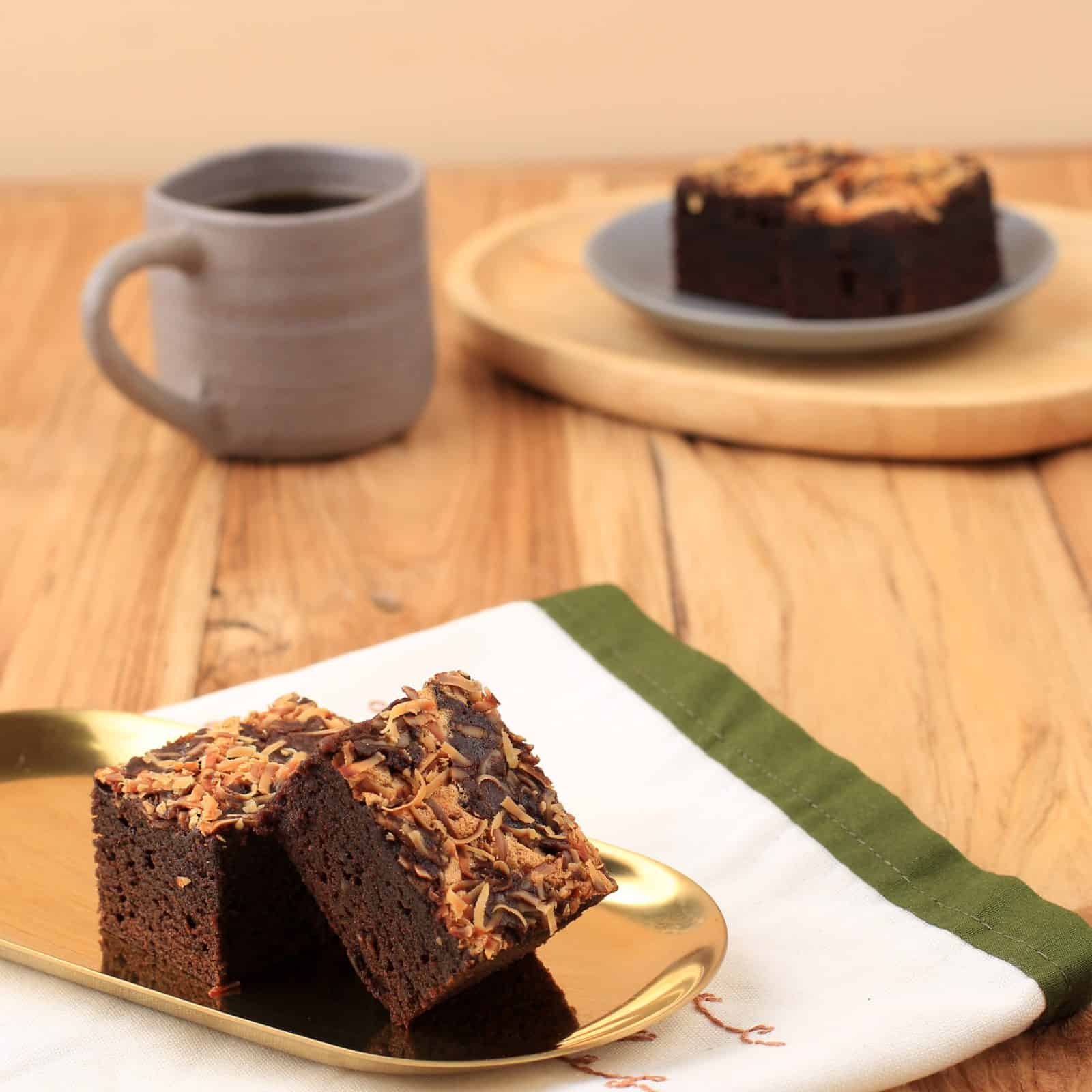 Banana bread brownie