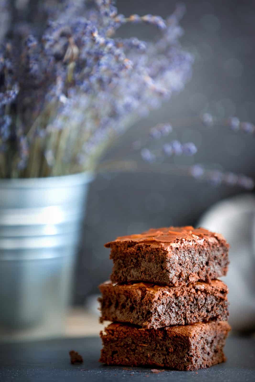 Honey lavender brownie