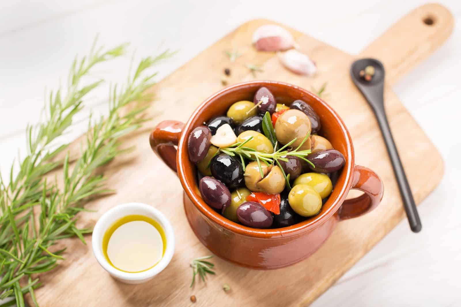 21 Charcuterie Appetizers Made Easy: Wow Your Guests in Minutes 66 Garlic herb marinated olive