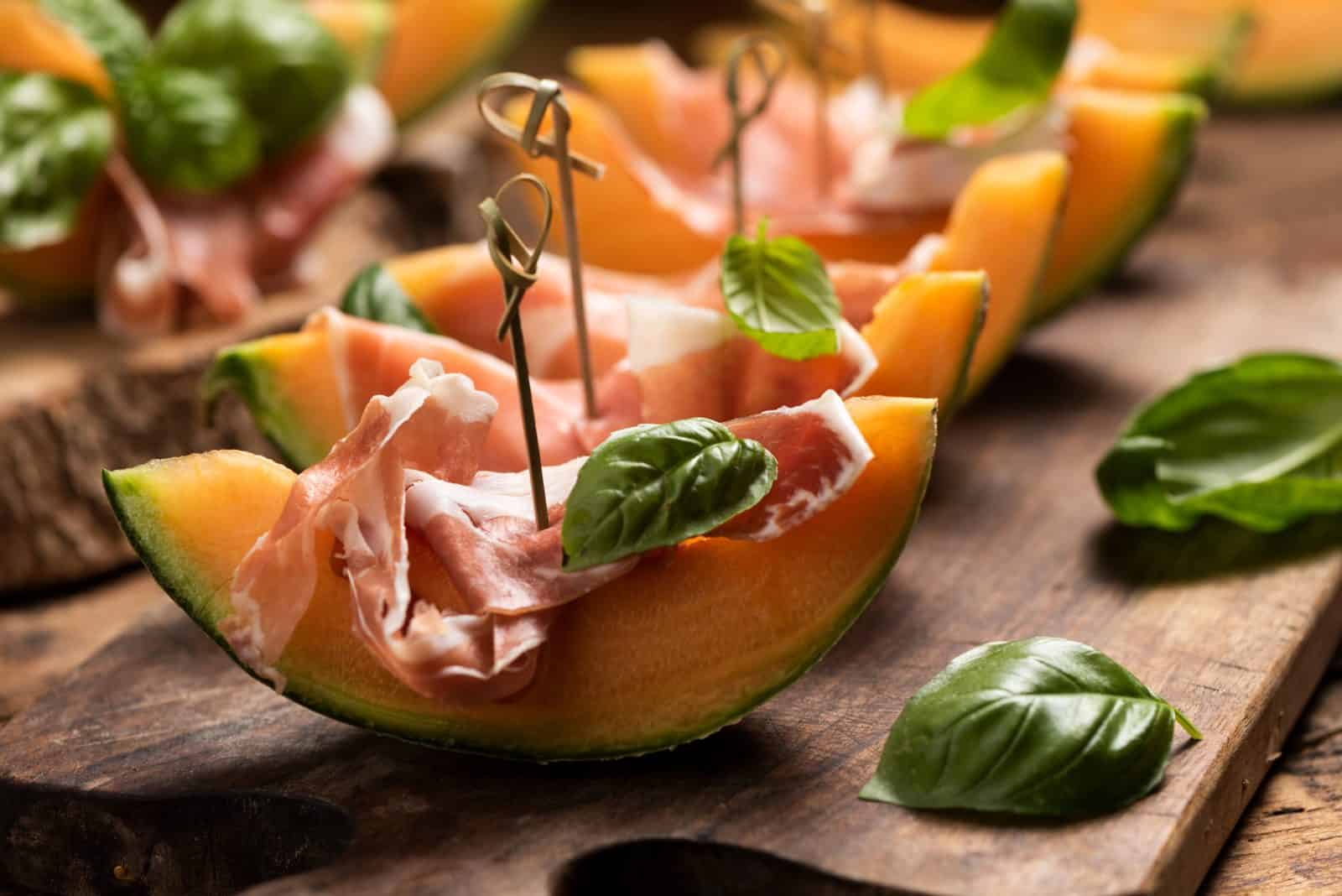 24 Italian Appetizers That Taste Like Rome 70 Prosciutto e melone