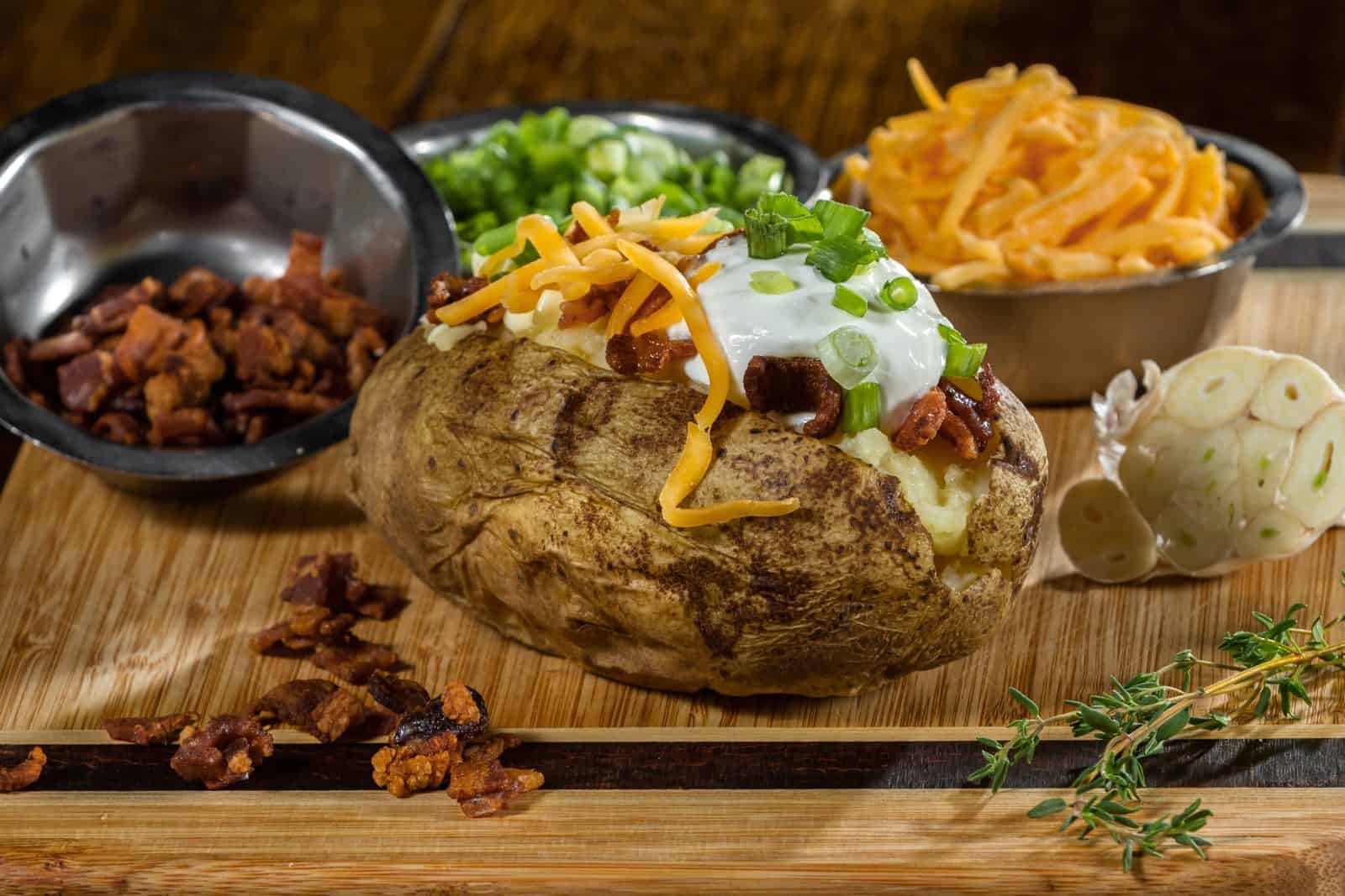 30 Comfort Food Dinners Under 400 Calories 68 Baked potato comfort food dinner