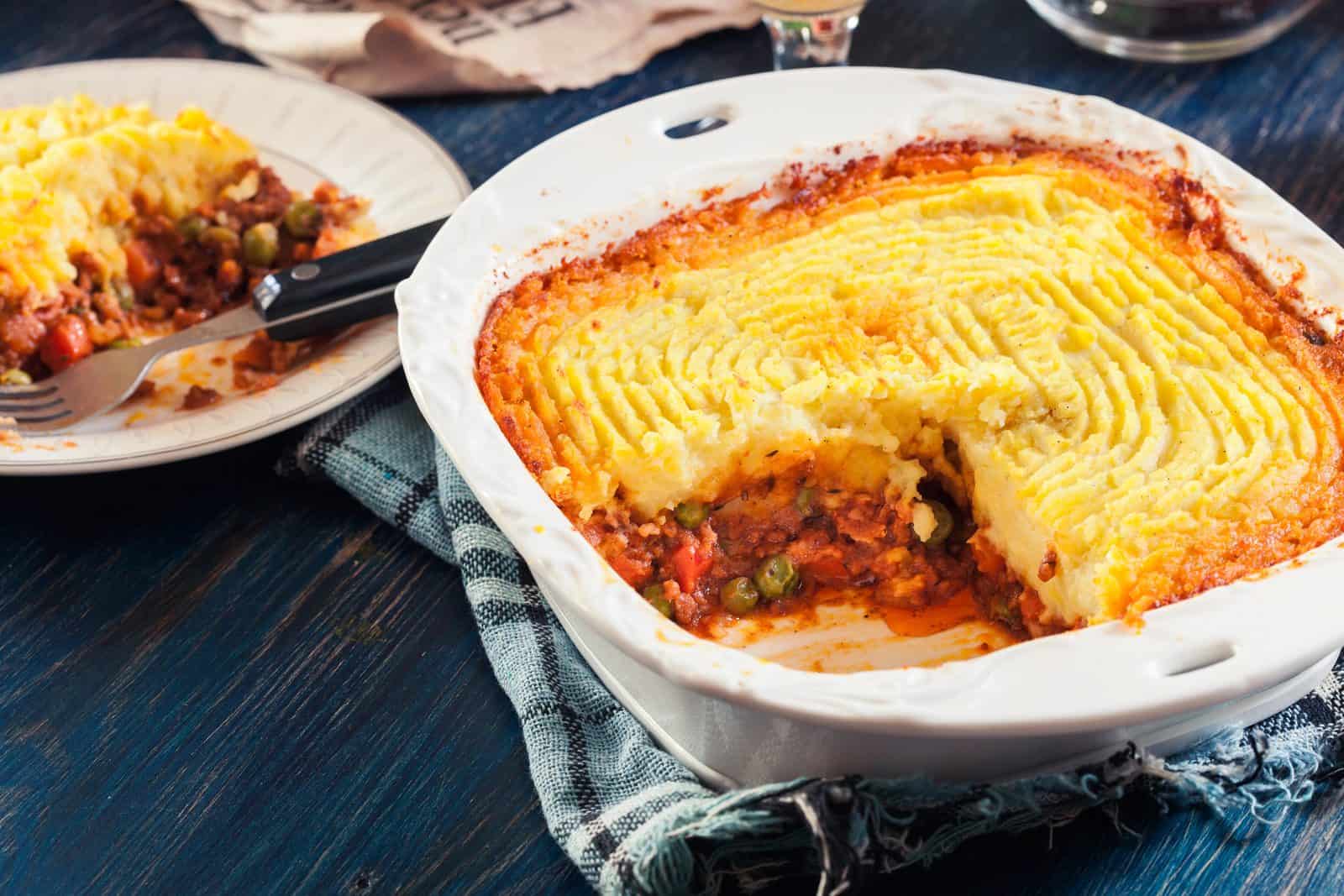 30 Comfort Food Dinners Under 400 Calories 74 Shepherds pie comfort food dinner