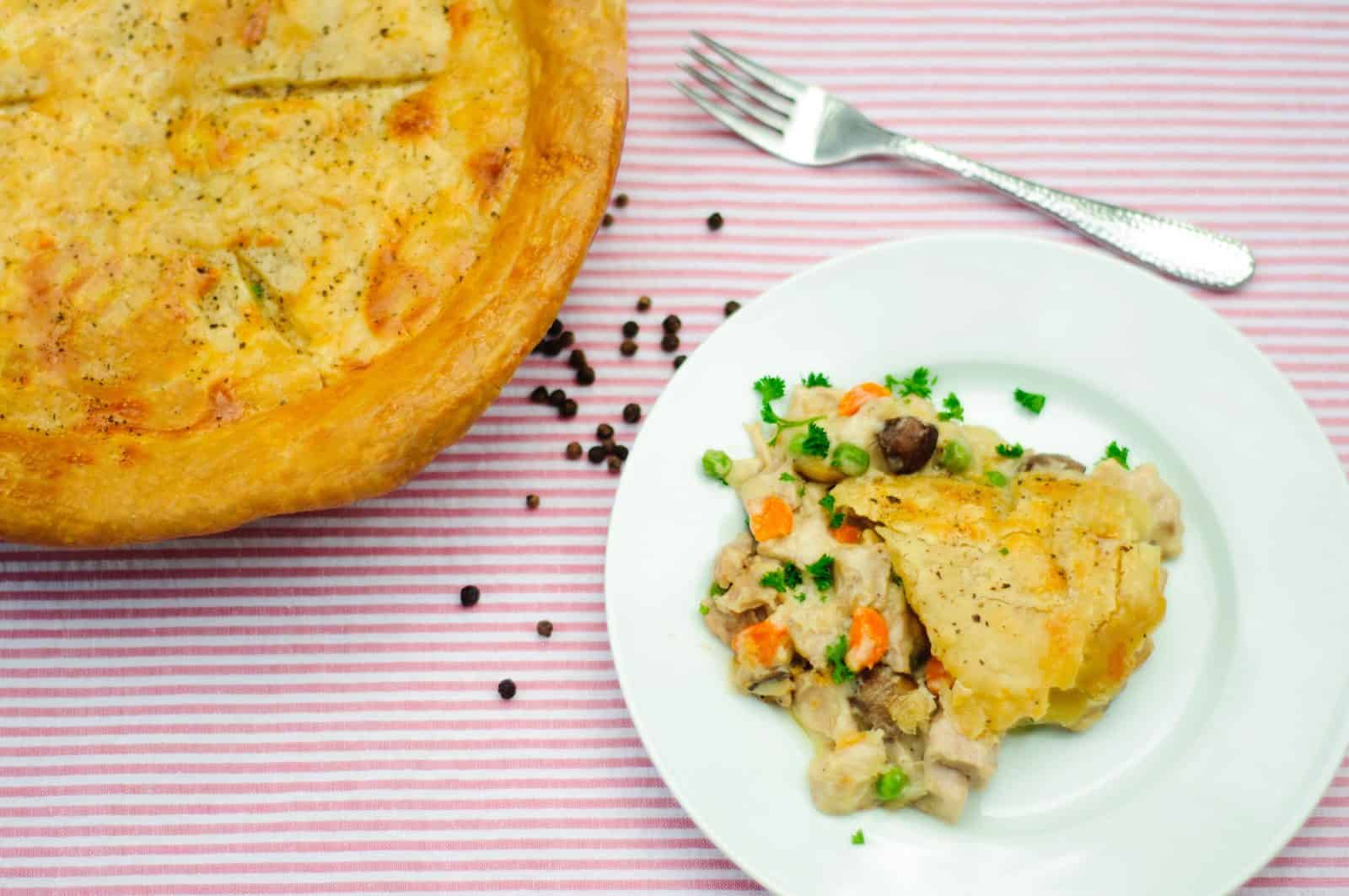 30 Comfort Food Dinners Under 400 Calories 82 Chicken pot pie comfort food dinner