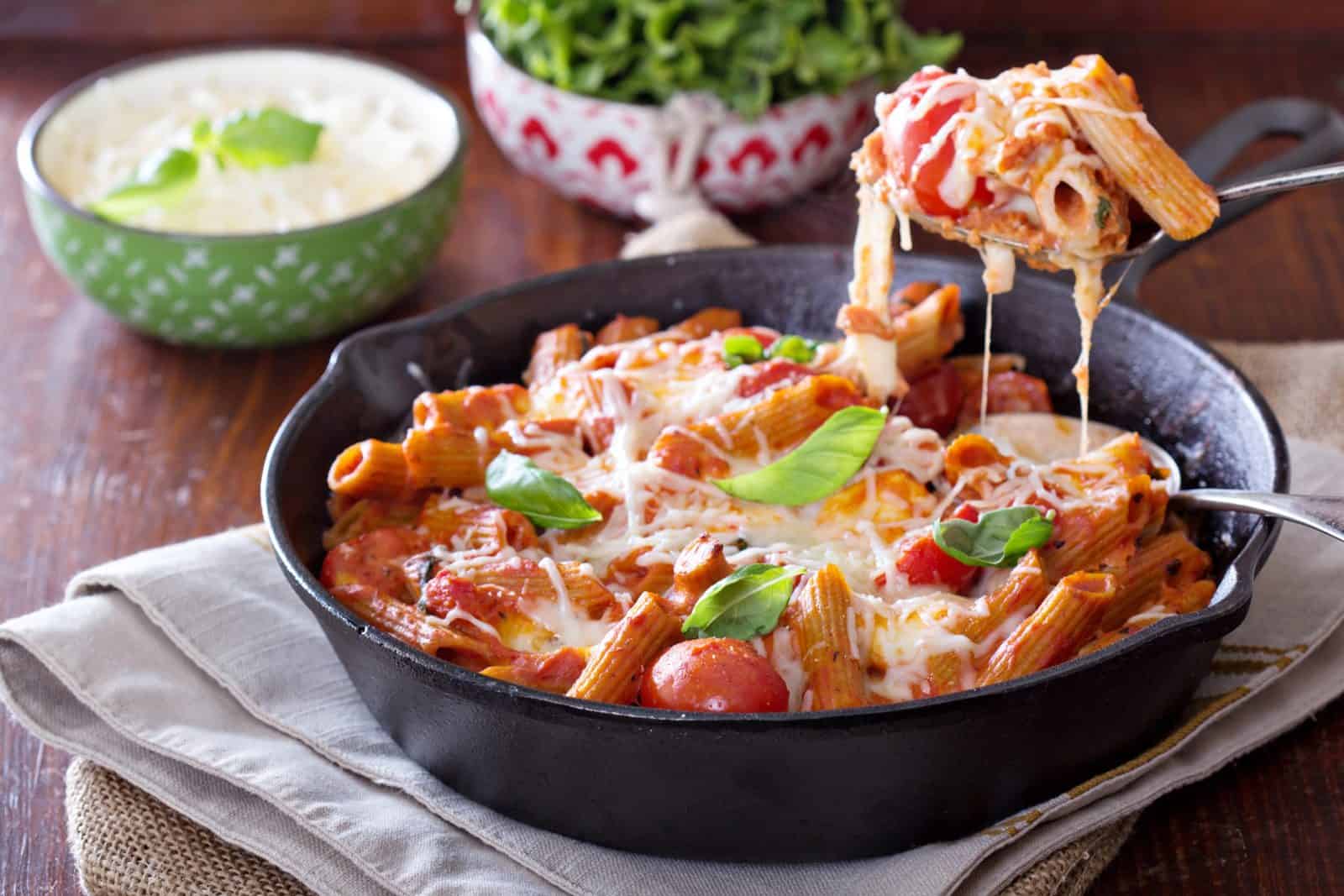 15 Easy Freezer Meals for Busy Moms 200 Sausage and vegetable pasta bake