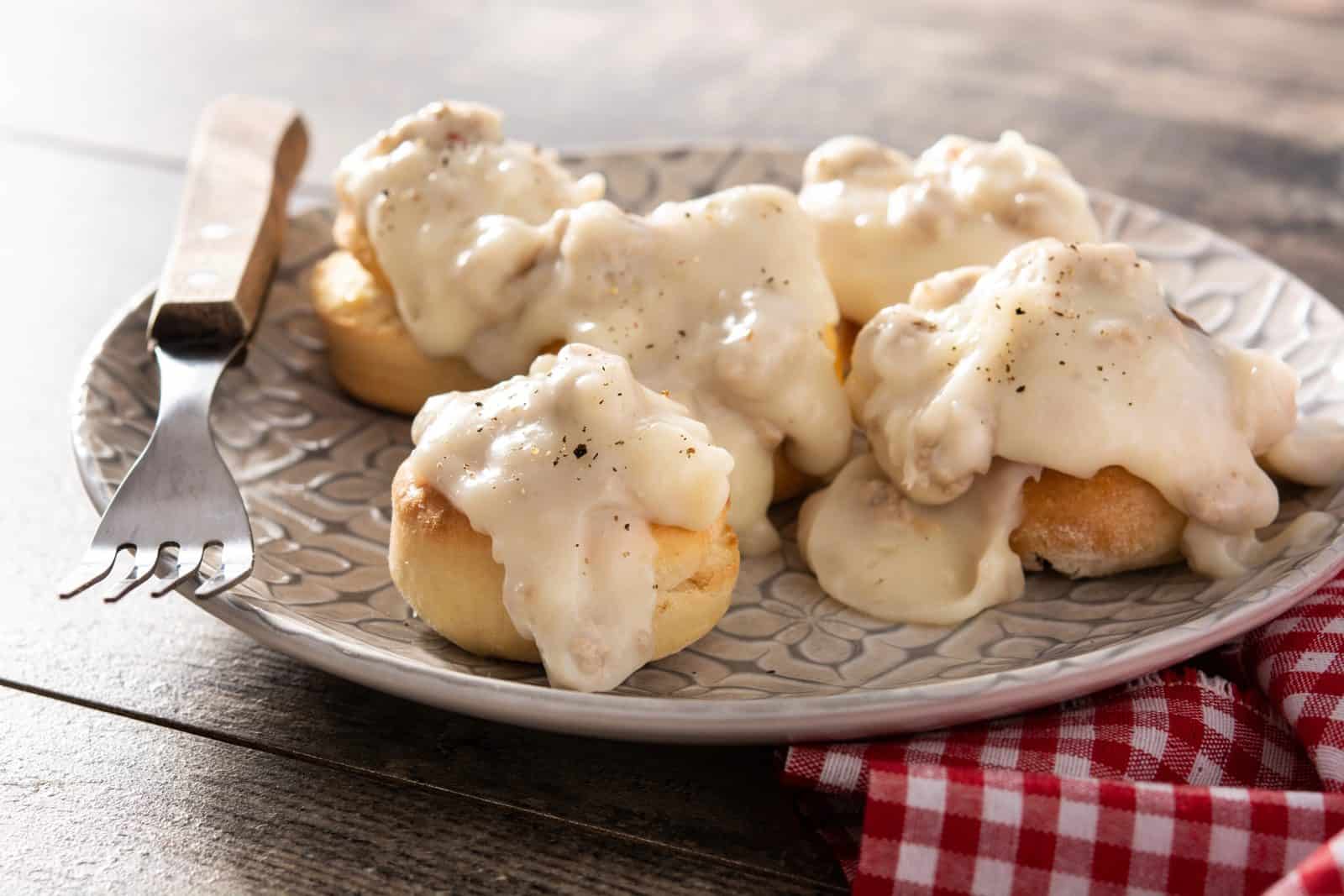 Biscuits and gravy casserole