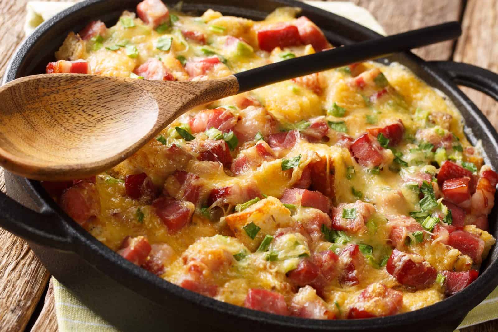 Meatlovers biscuit casserole