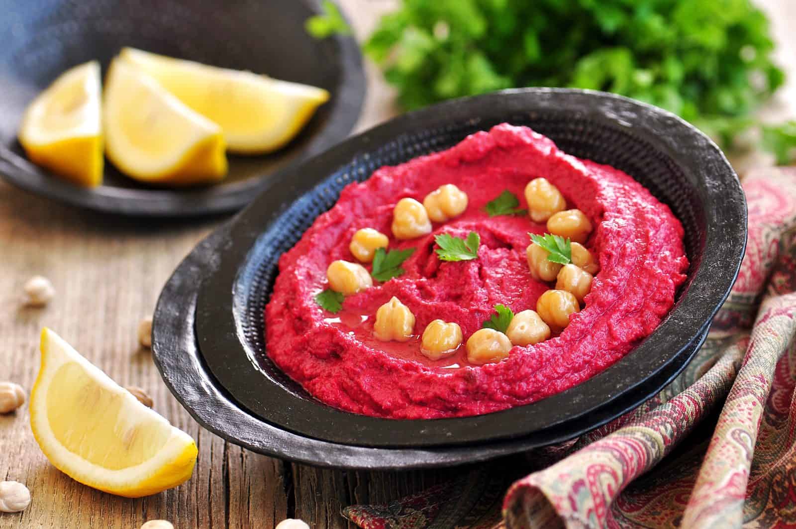 Beet hummus