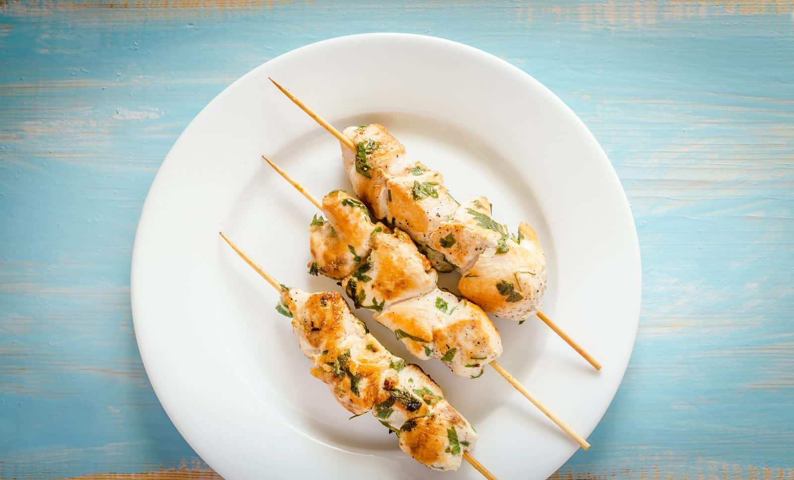 18 High-Protein Appetizers for Athletes 38 Chicken skewer
