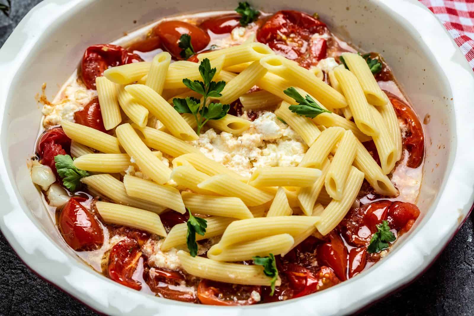Feta tomato pasta