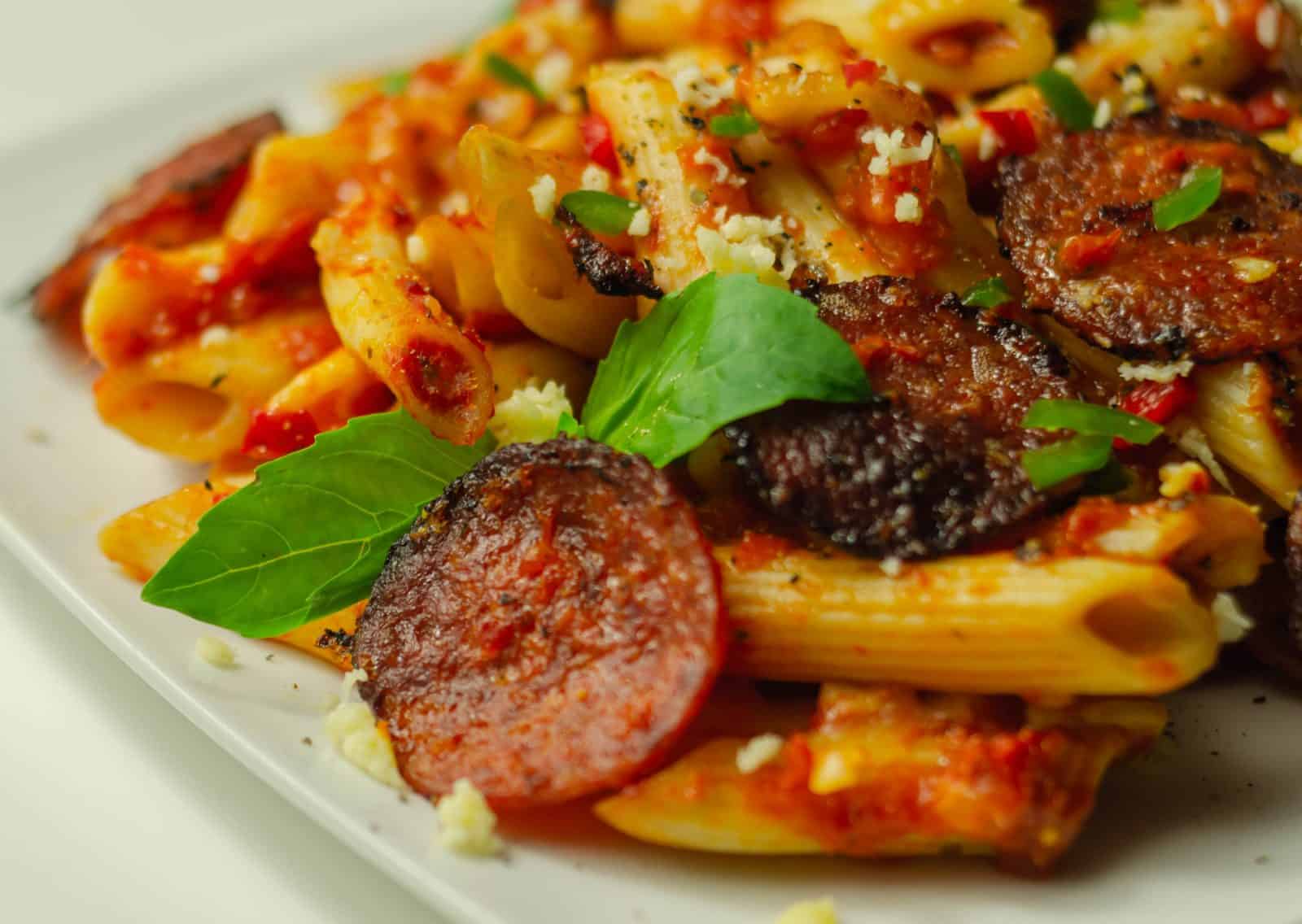 Sausage pepperoni pizza pasta bake