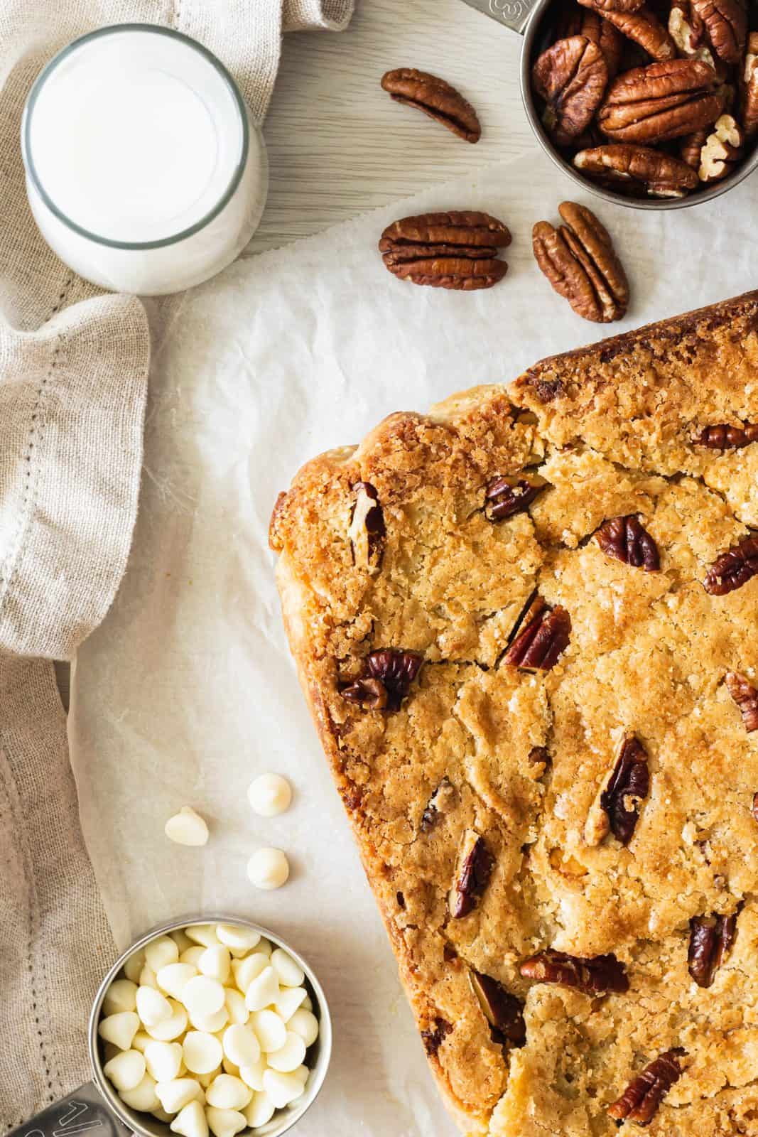 20 Keto Dessert Recipes Anyone Can Pull Off 26 Maple pecan blondy