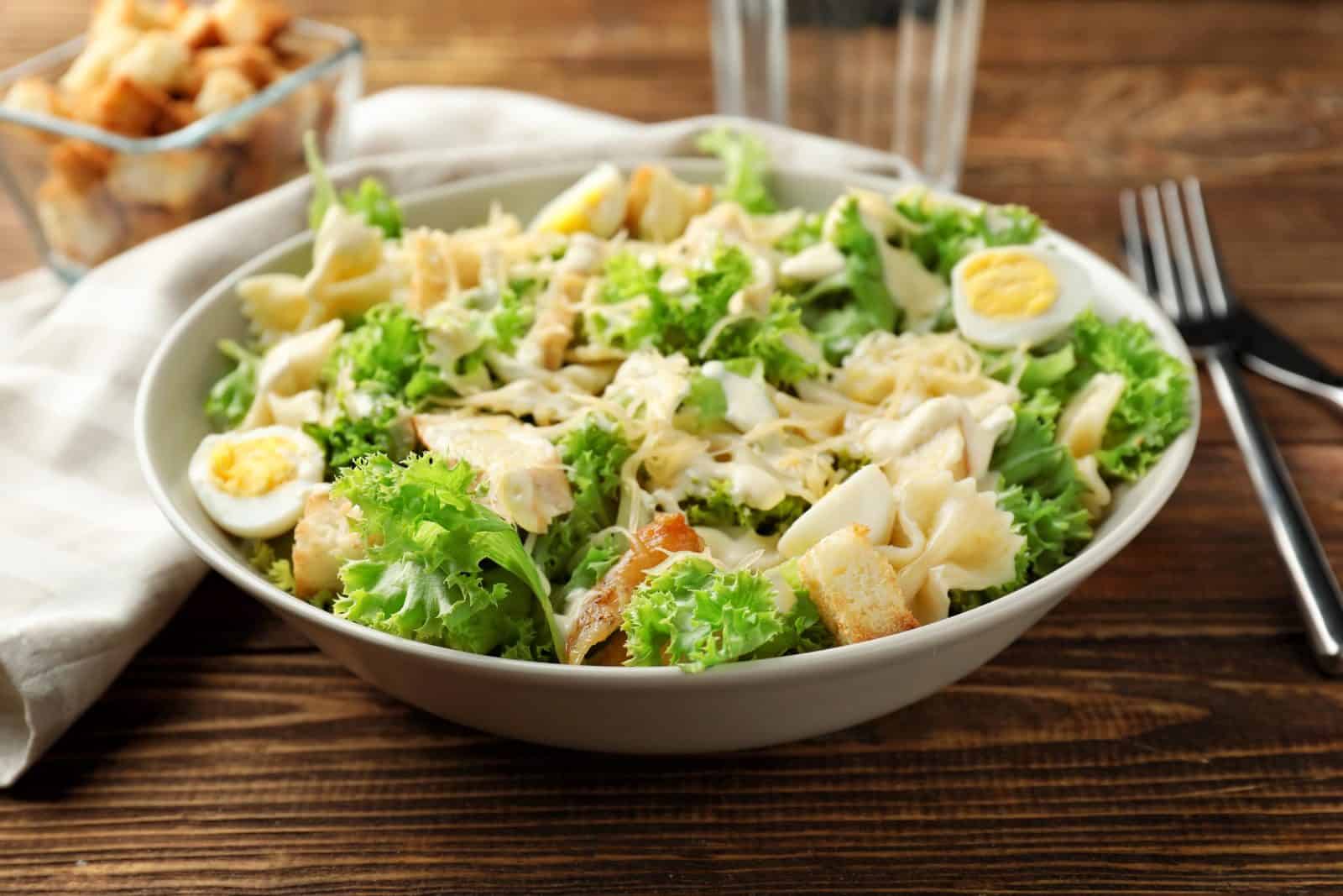15 Easy Recipes Using Canned Chicken You’ll Actually Love: Quick and Delicious Meal Ideas 14 Canned chicken caesar pasta salad