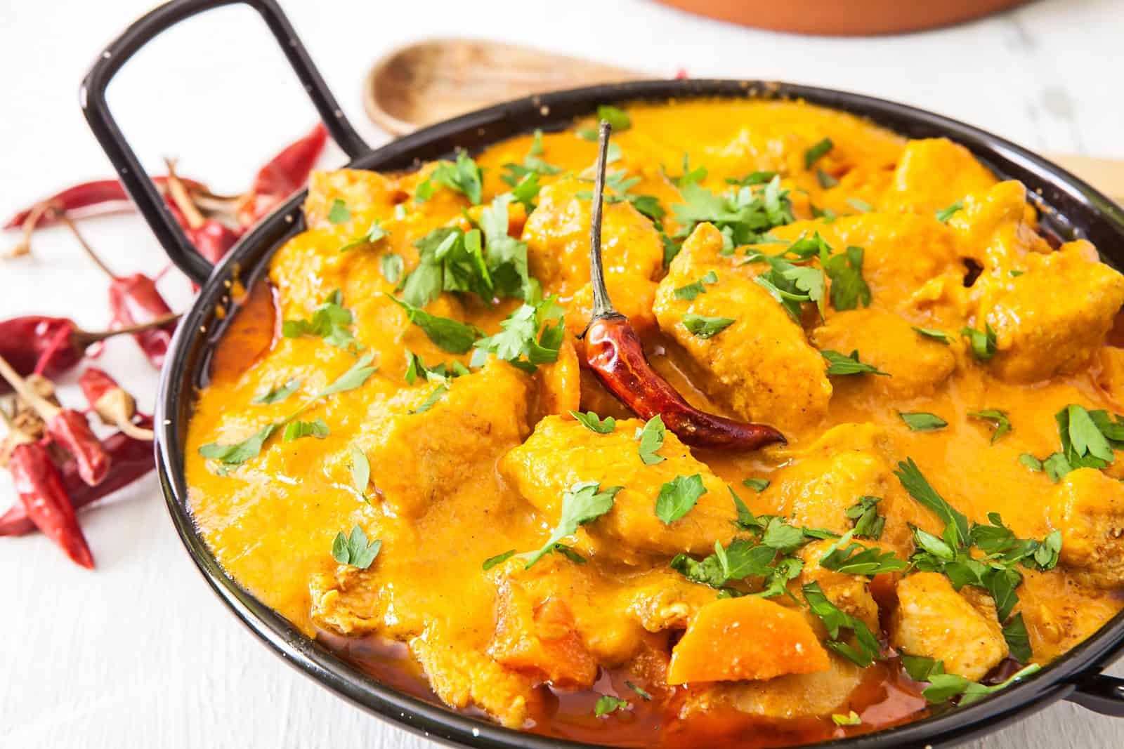 15 Easy Recipes Using Canned Chicken You’ll Actually Love: Quick and Delicious Meal Ideas 24 Canned chicken curry