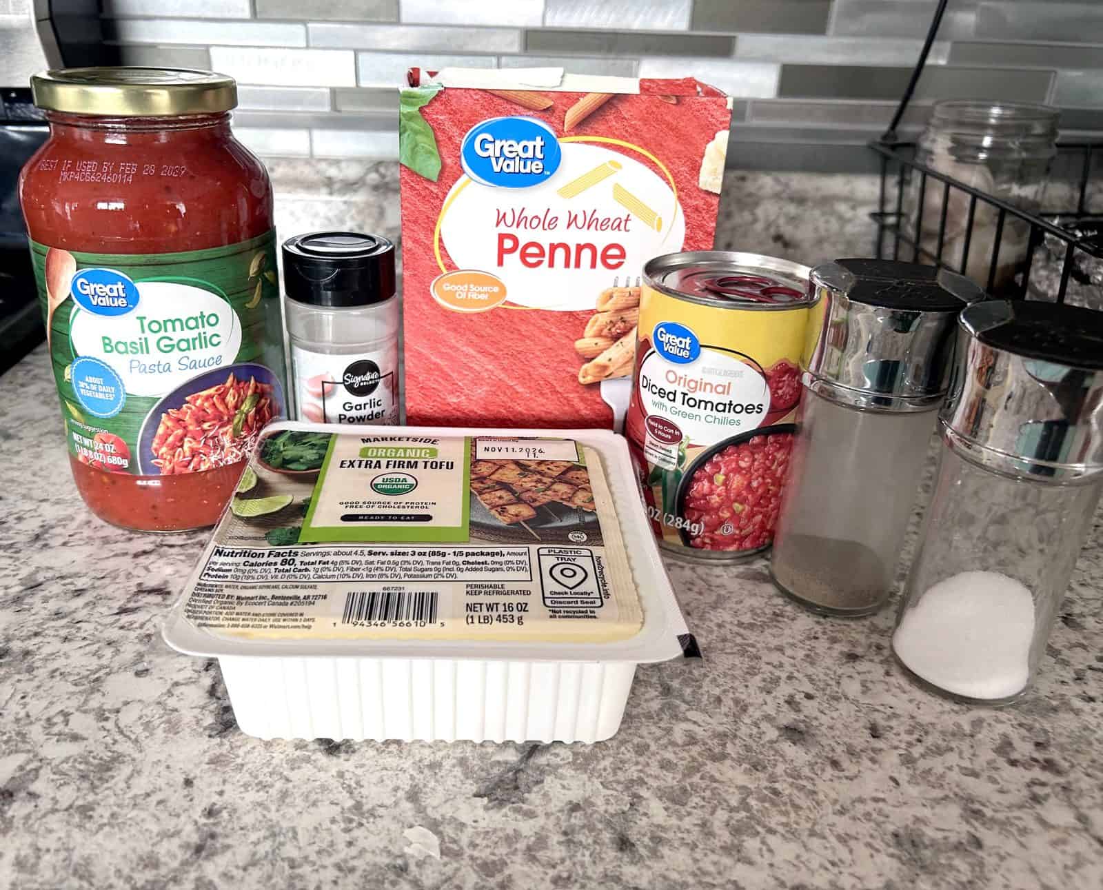 Spicy Tofu Pasta: A 15-Minute Recipe With Green Chilies 2 Ingredients