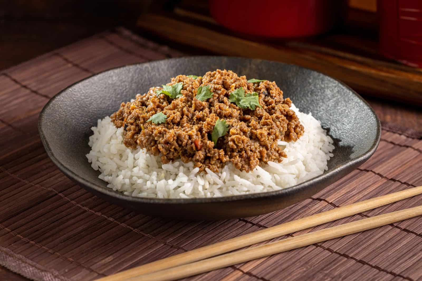 Korean gochujang beef bowl