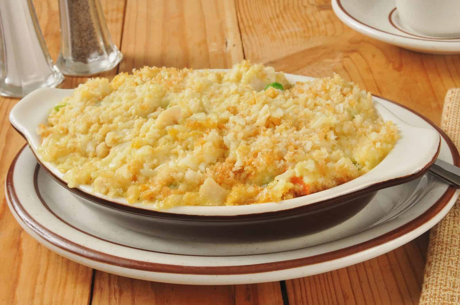 Buttery Cracker Topped Chicken and Rice