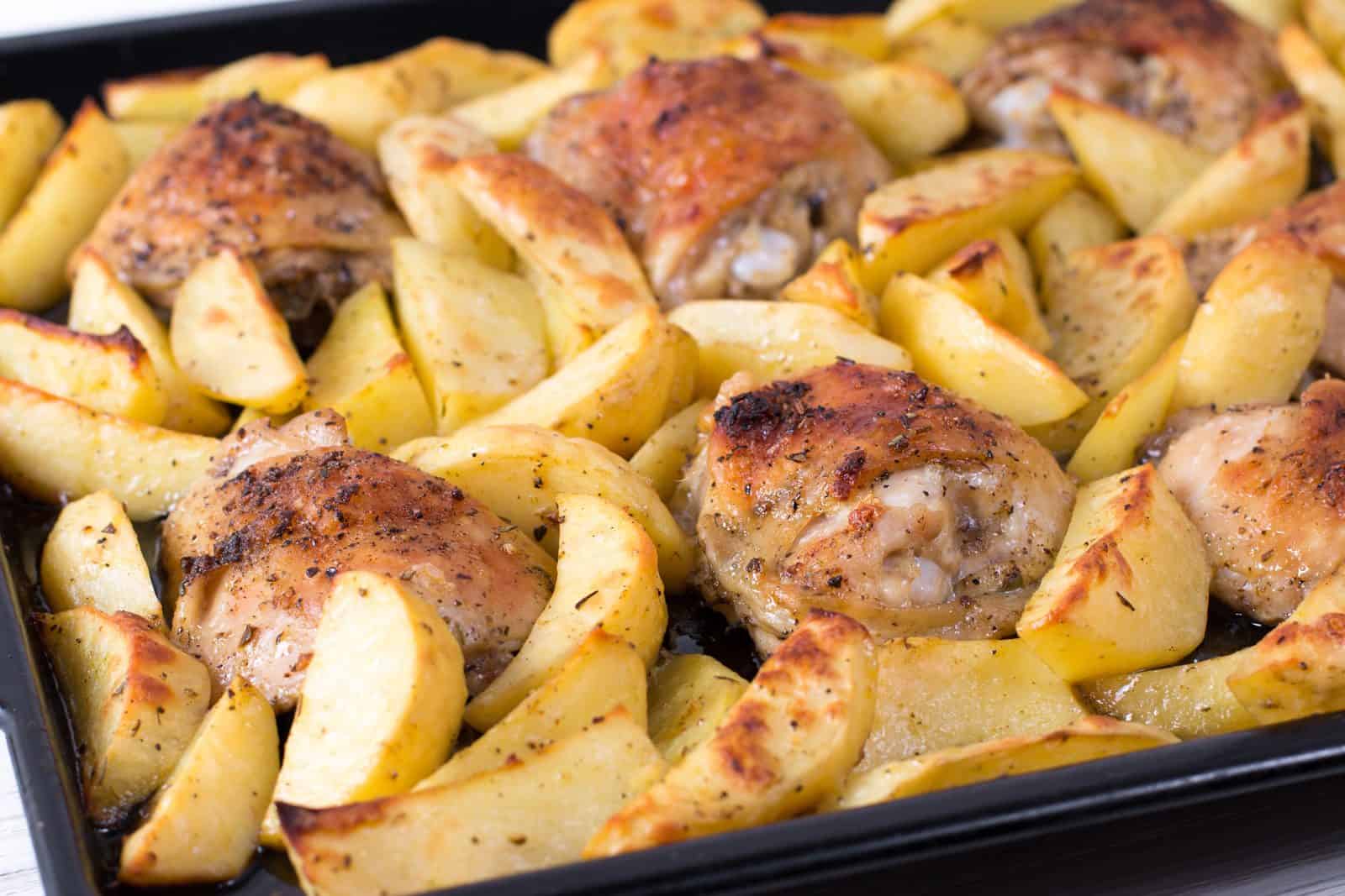 25 Dump-and-Bake Casserole Recipes for Busy Moms 58 Rosemary chicken and potatoes