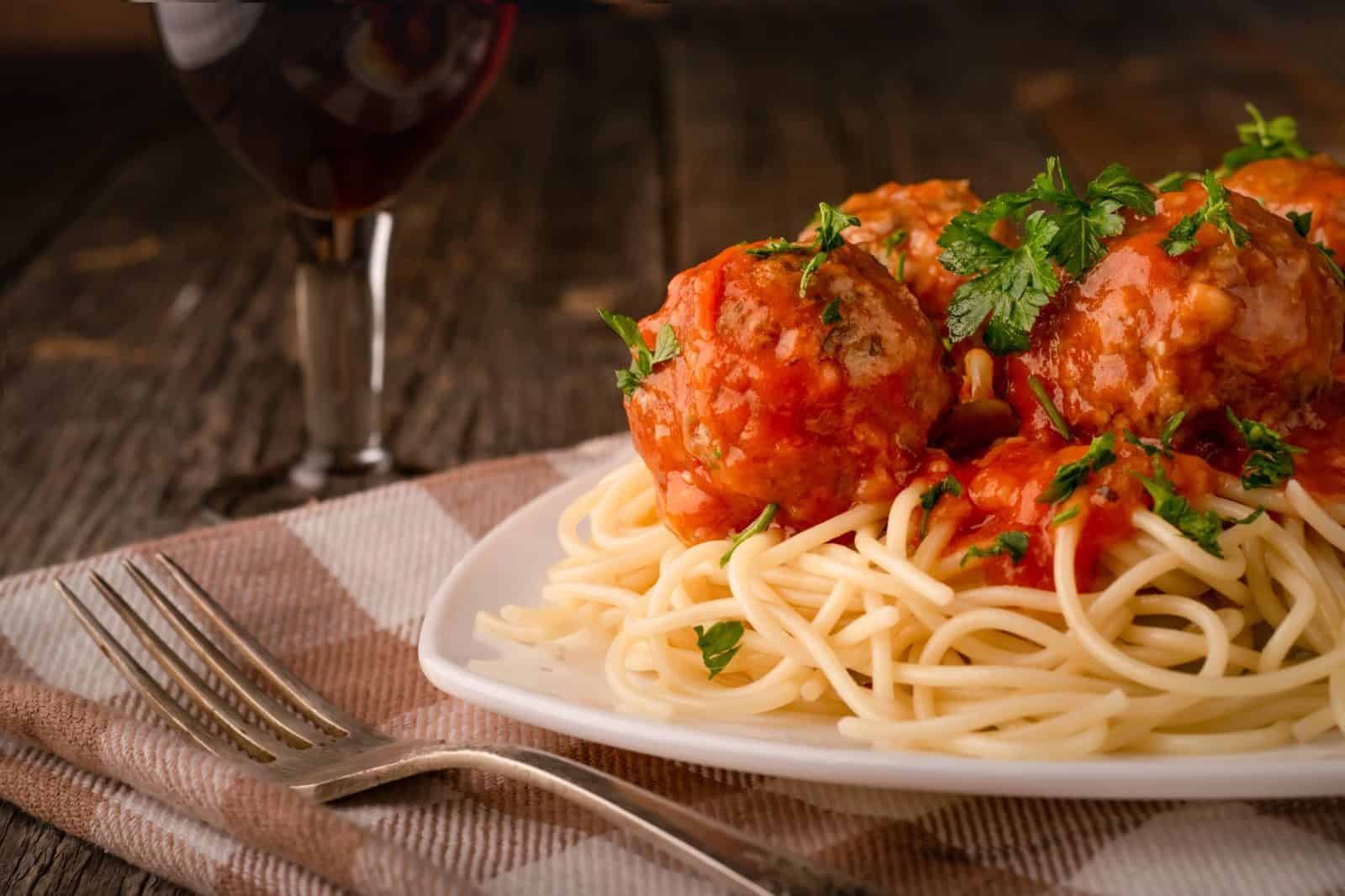 18 Easy Crockpot Recipes for Busy Days 42 Meatballs simmered in marinara sauce
